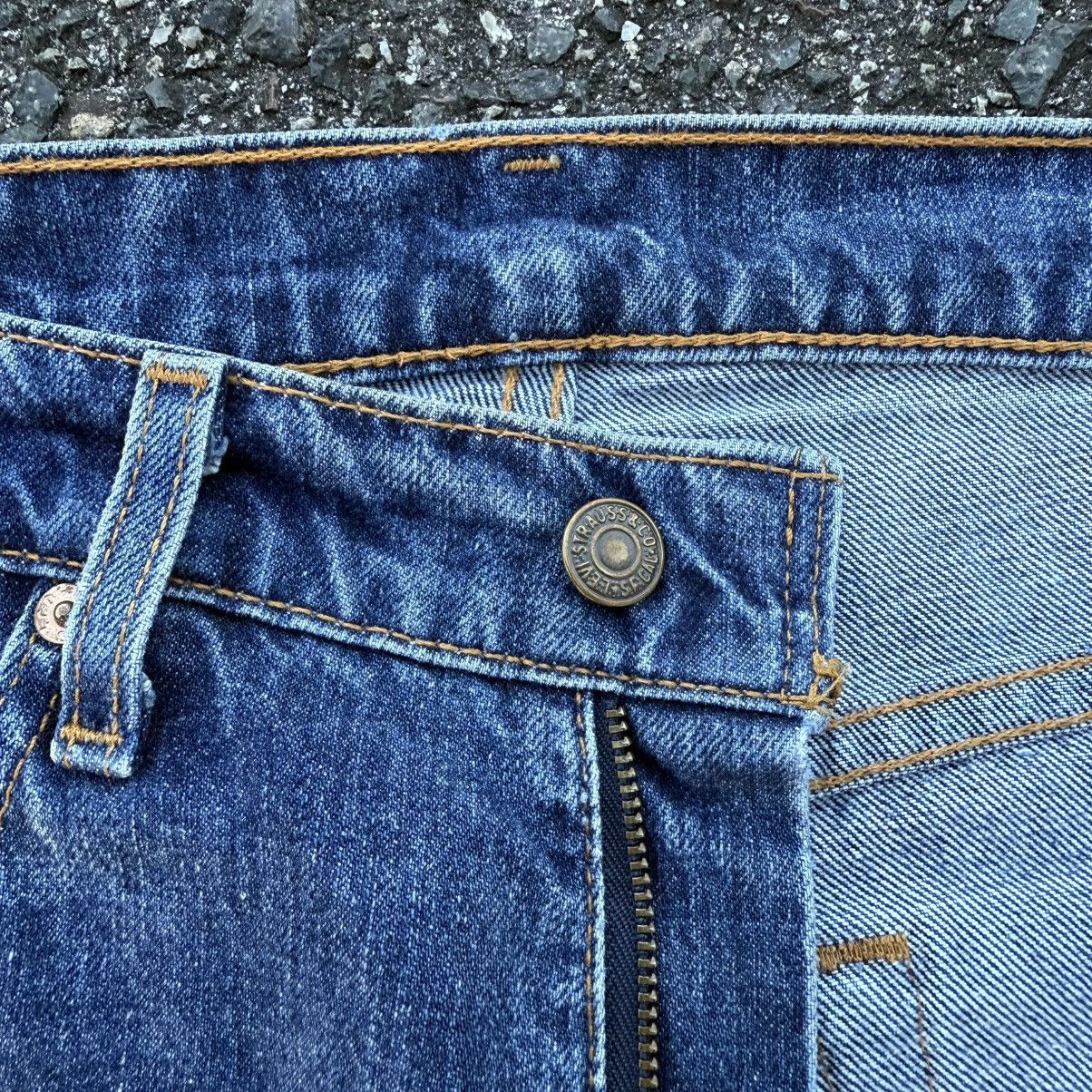 Levi's Vintage Clothing VINTAGE LEVI'S 519 FADED JEAN DENIM PANTS Size US 33 - 10 Thumbnail