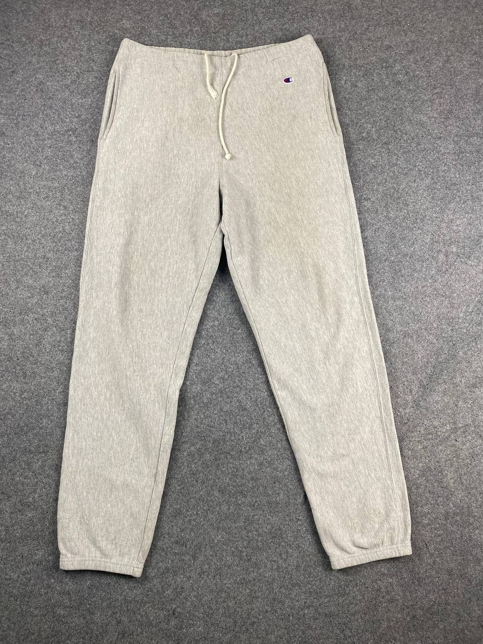 Champion vintage champion reverse weave sweatpants very nice design Size US 35 - 1 Thumbnail