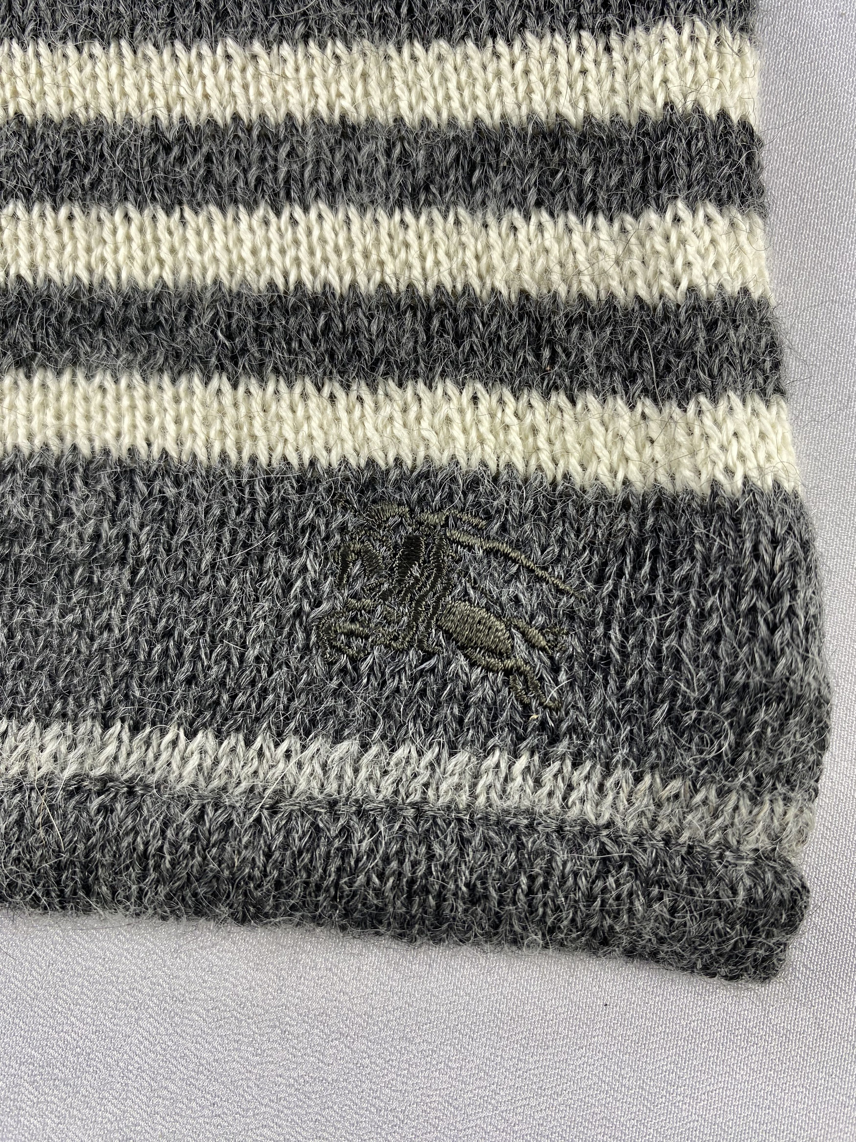 Burberry × Vintage NWT Burberry Scarf / Muffler / Neckwear - WW1558 Size ONE SIZE - 5 Thumbnail