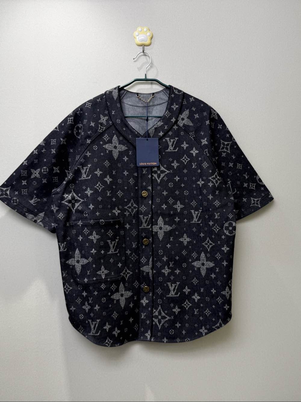 Louis Vuitton Louis Vuitton Monogram Short Sleeve Shirt Size XL Size US XL / EU 56 / 4 - 1 Thumbnail