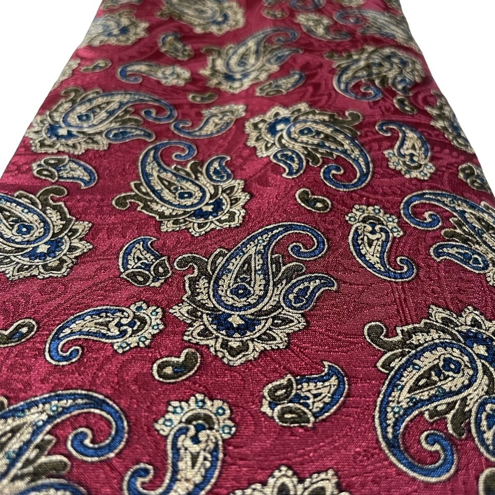Liberty × Vintage Vintage Liberty of London Red Paisley Woven Silk Necktie Tie Size ONE SIZE - 7 Thumbnail