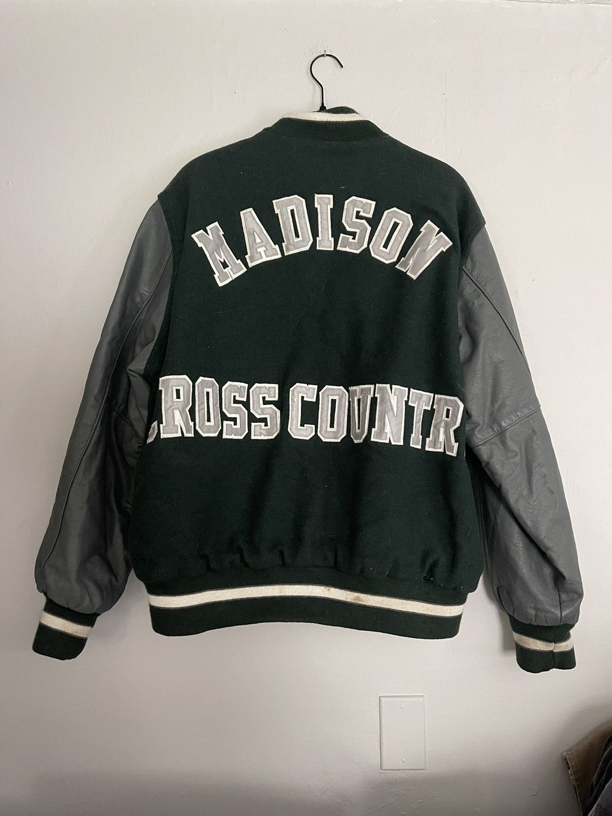Vintage Vintage Varsity Jacket Size XL Size US XL / EU 56 / 4 - 2 Thumbnail