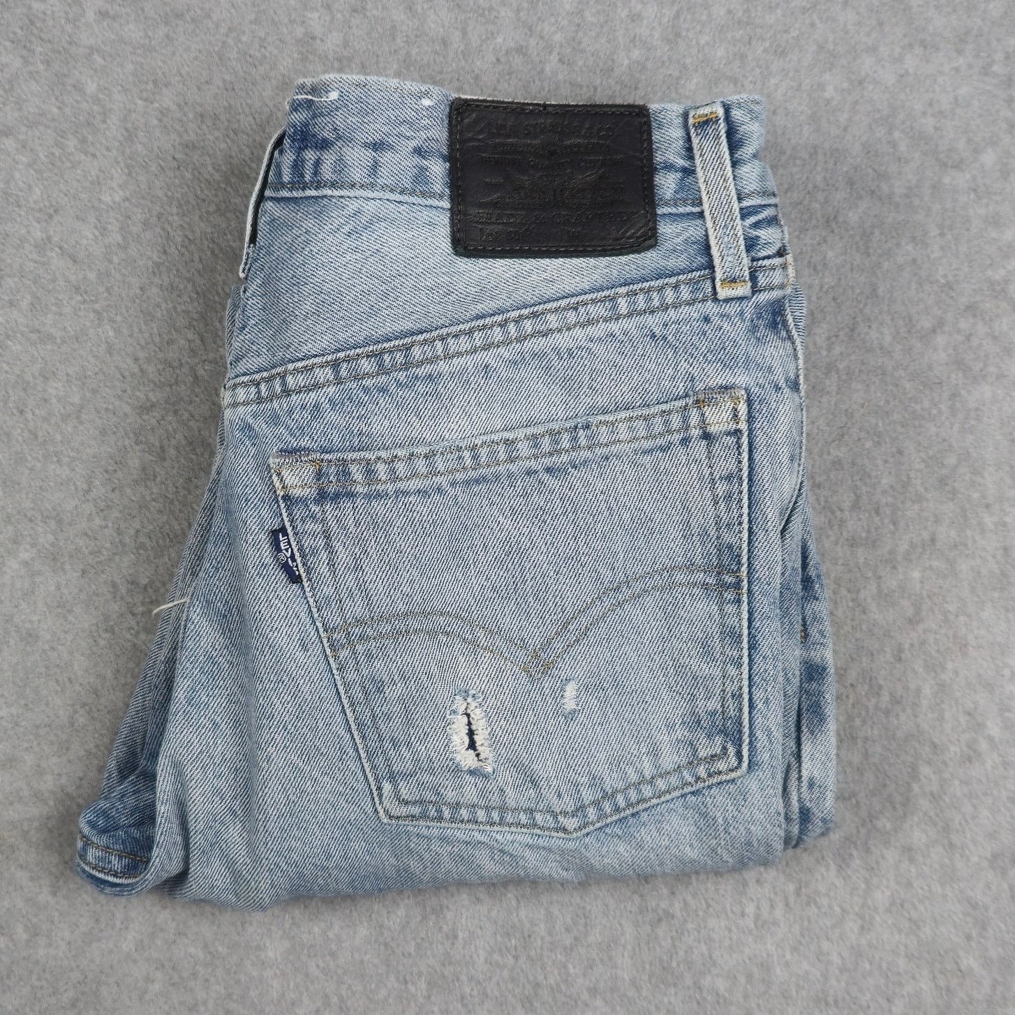 Levi's Levi's 501 Jeans 28x28 Button Fly Joe Cool Snoopy Patch Size US 28 / EU 44 - 2 Thumbnail