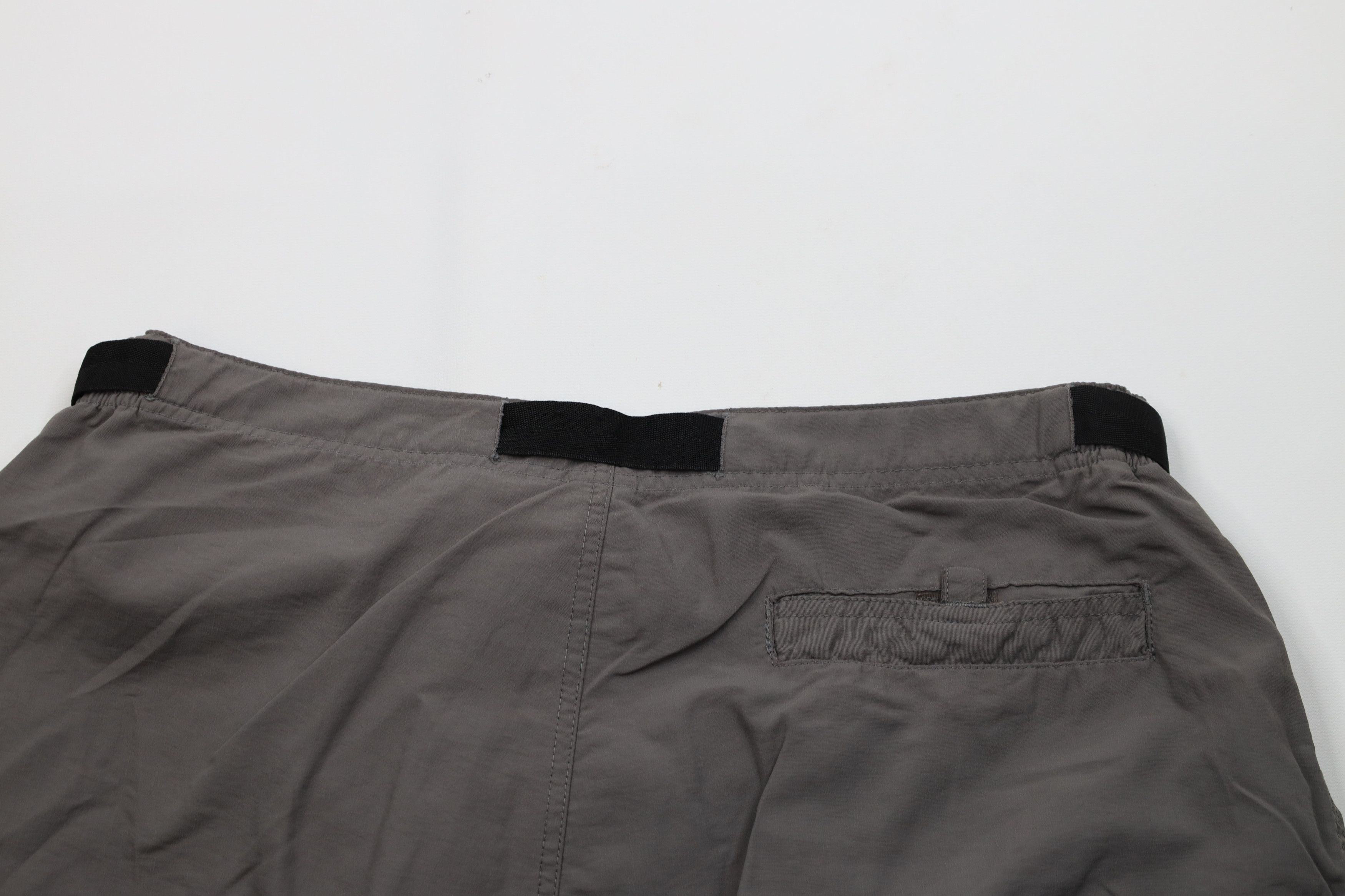 Vintage Vintage 90s Streetwear Above Knee Trekking Cargo Shorts Size US 34 / EU 50 - 10 Thumbnail