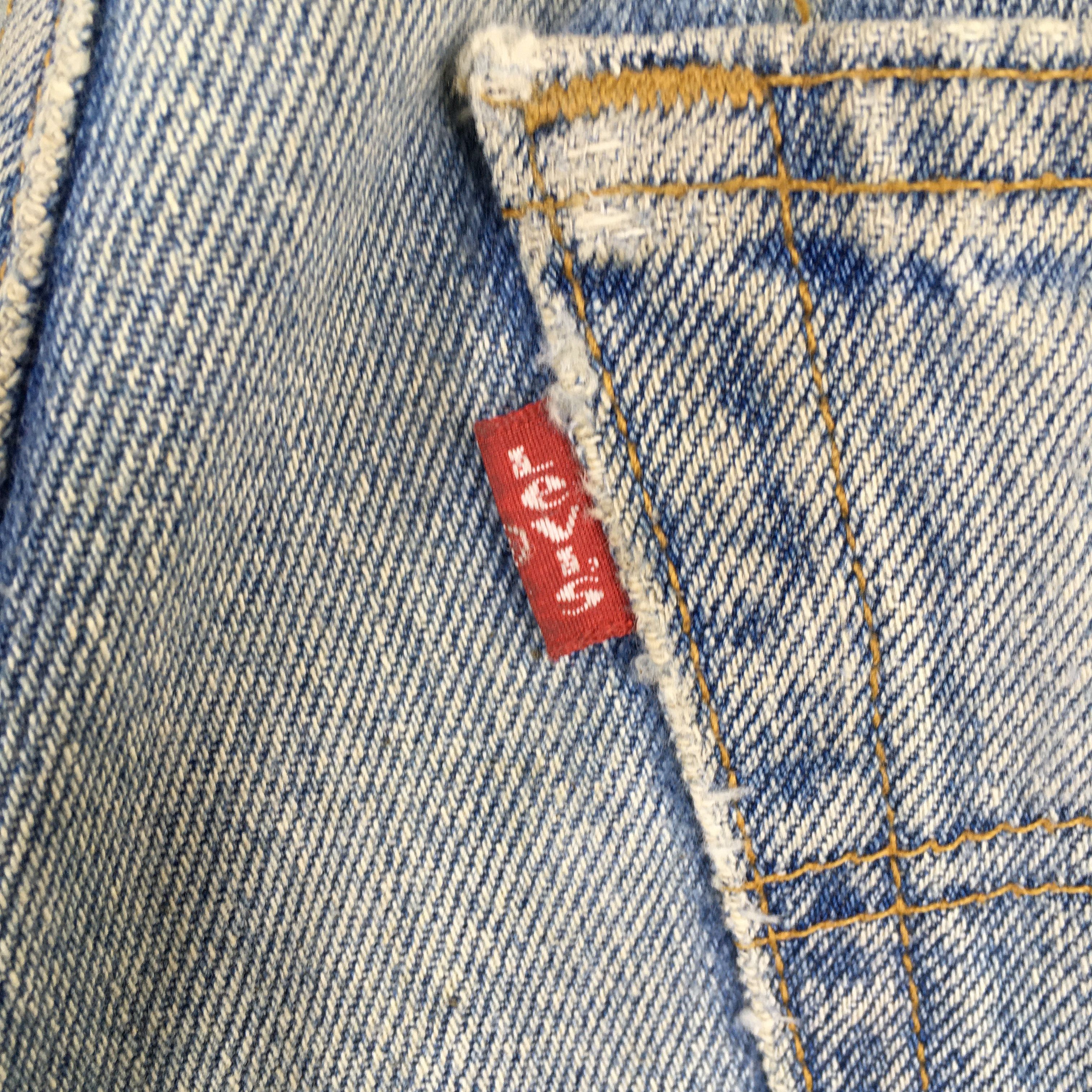 Levi's Size 31x33 Vintage 90s Levi's 501 Faded Blue Jeans S1489 Size US 31 - 12 Thumbnail