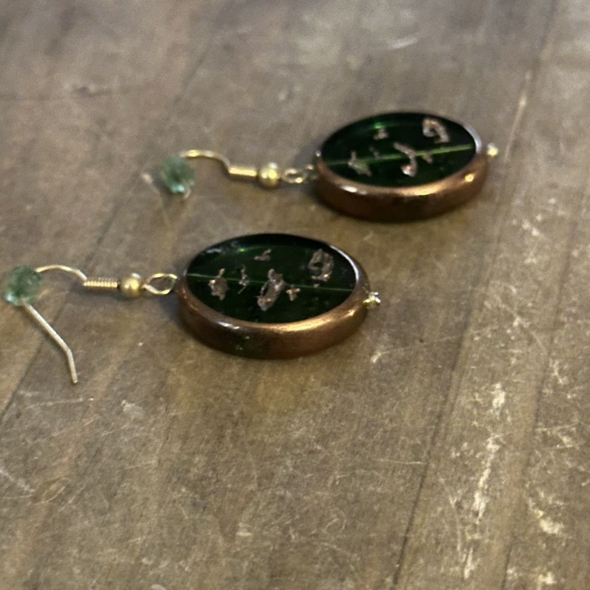 Other Oval green stone with gold flex dangle earrings Size ONE SIZE - 4 Thumbnail