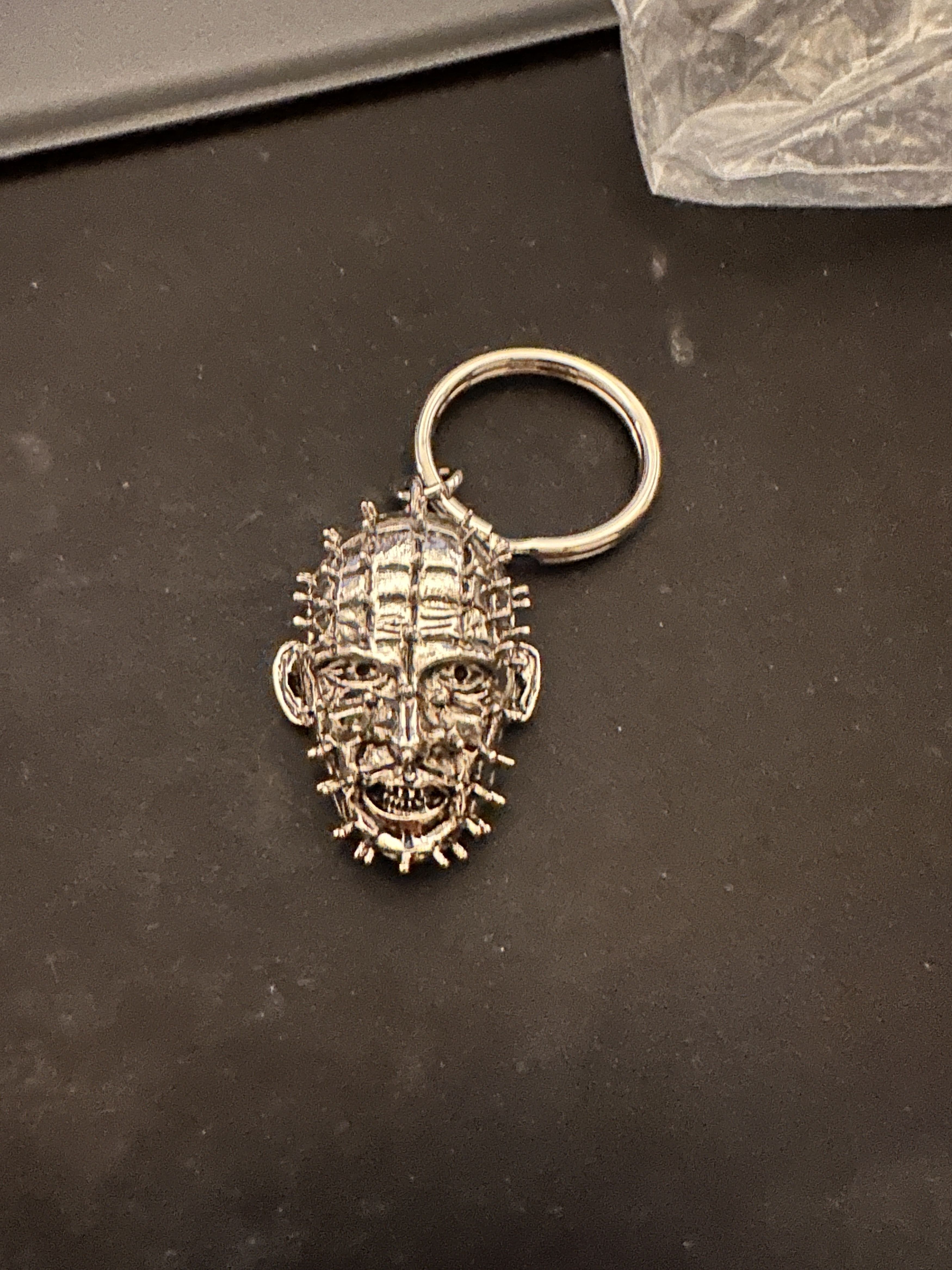 Supreme Hellraiser Keychain Silver - SS18 - US