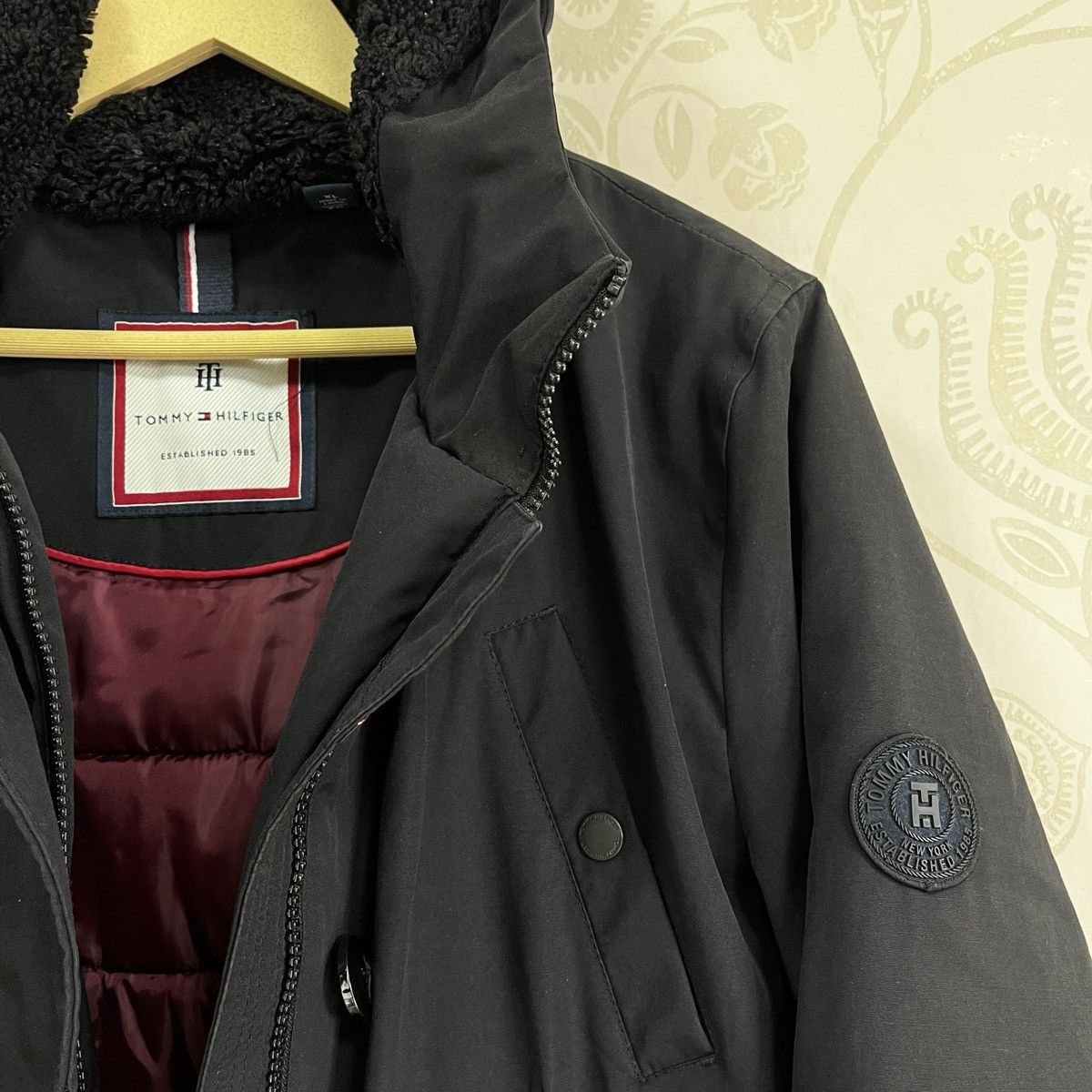 Tommy Hilfiger Tommy Hilfiger Puffer Hoodie Long Jacket Size US XL / EU 56 / 4 - 6 Thumbnail