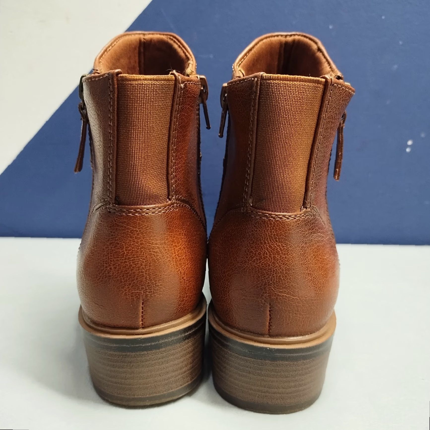 Vintage Baretraps Alona Ankle Boots Womens Size 7M Brown Synthetic Almond Toe Side Zip Bootie Womens Size 7 Brown Almond Toe Size US 7 / IT 37 - 5 Thumbnail