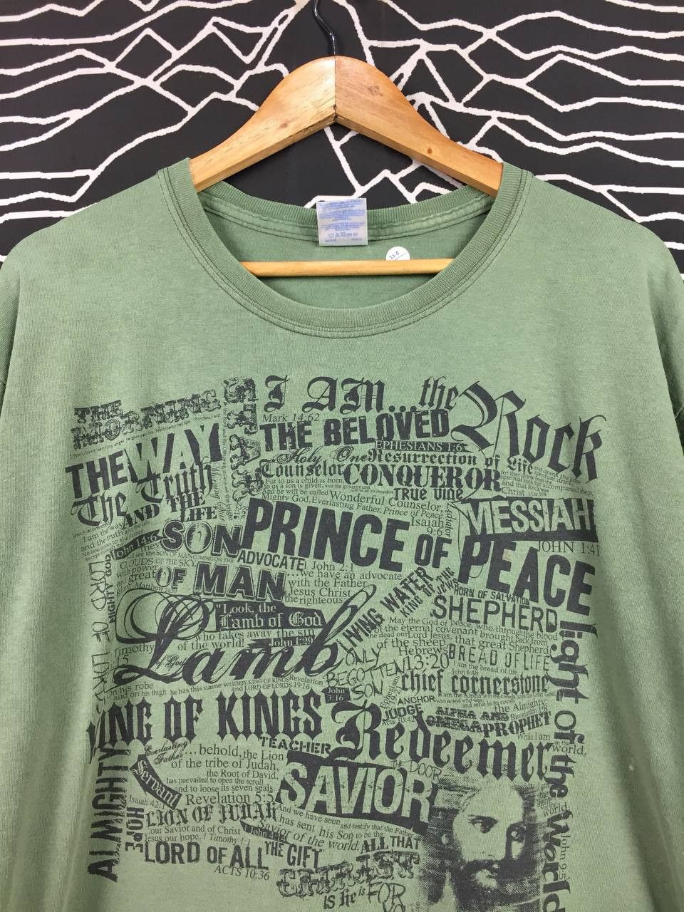 Gildan × Vintage Vtg Kerusso All That Christ Is He Is For You Tee Size US L / EU 52-54 / 3 - 3 Thumbnail