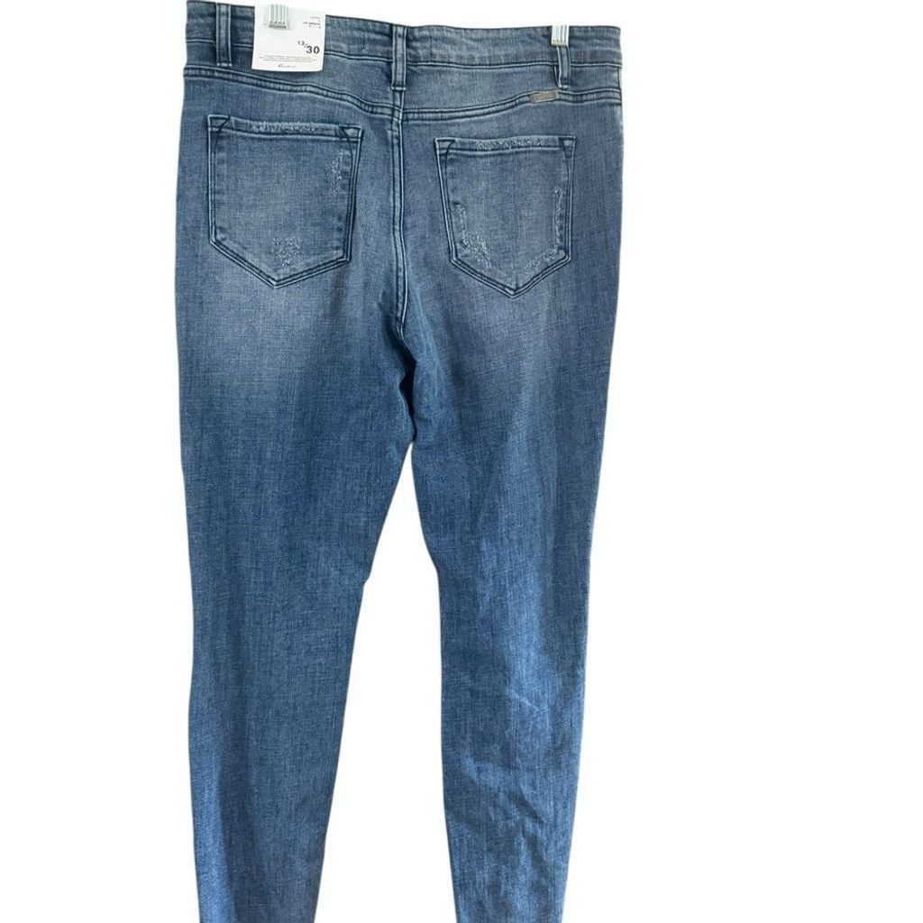Kancan USA KanCan Medium Wash Cropped Jeans Size 30" / US 8 / IT 44 - 3 Thumbnail