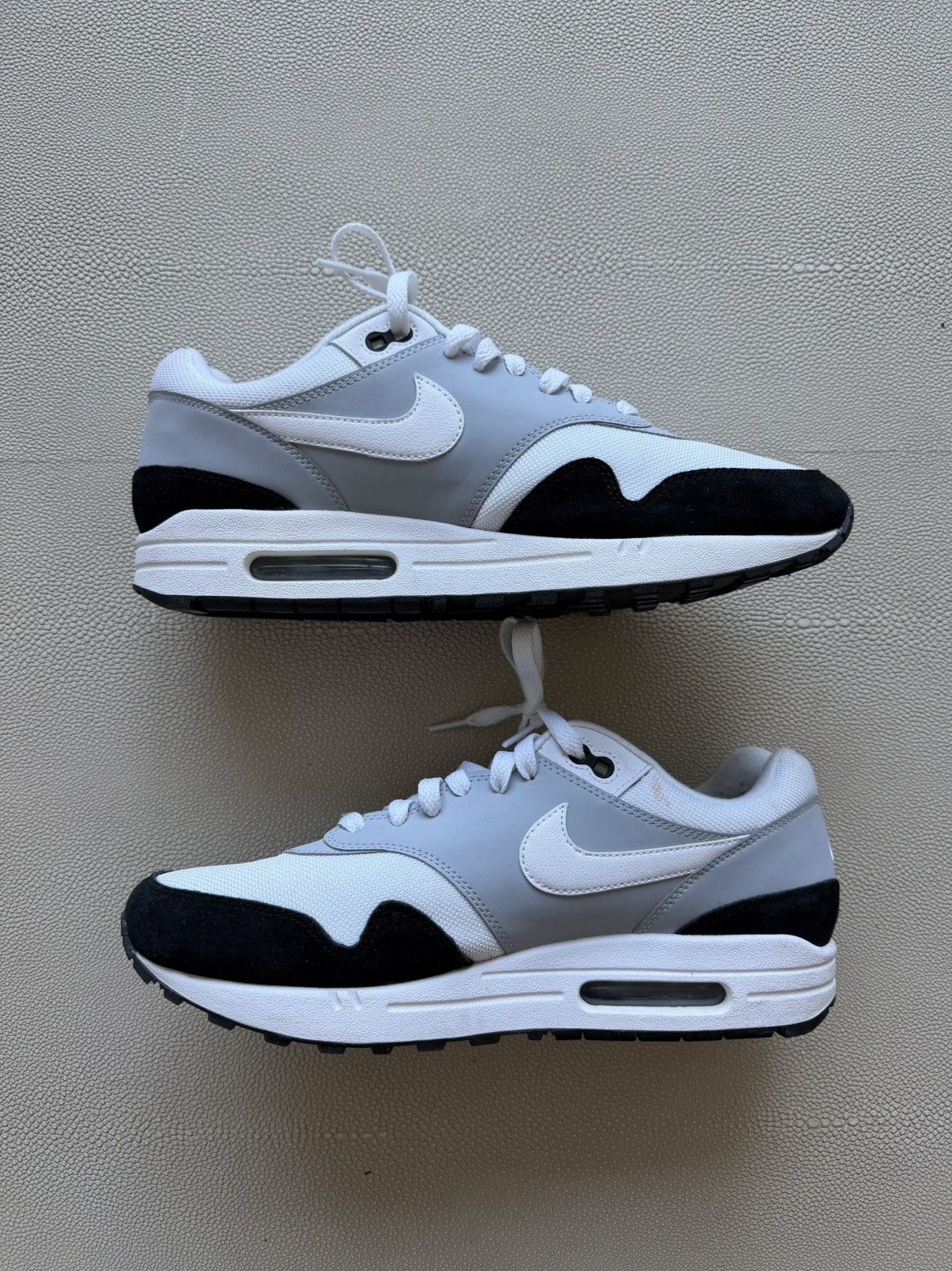 Nike Nike Air Max 1 ‘Wolf Grey’ Size US 10.5 / EU 43-44 - 2 Thumbnail