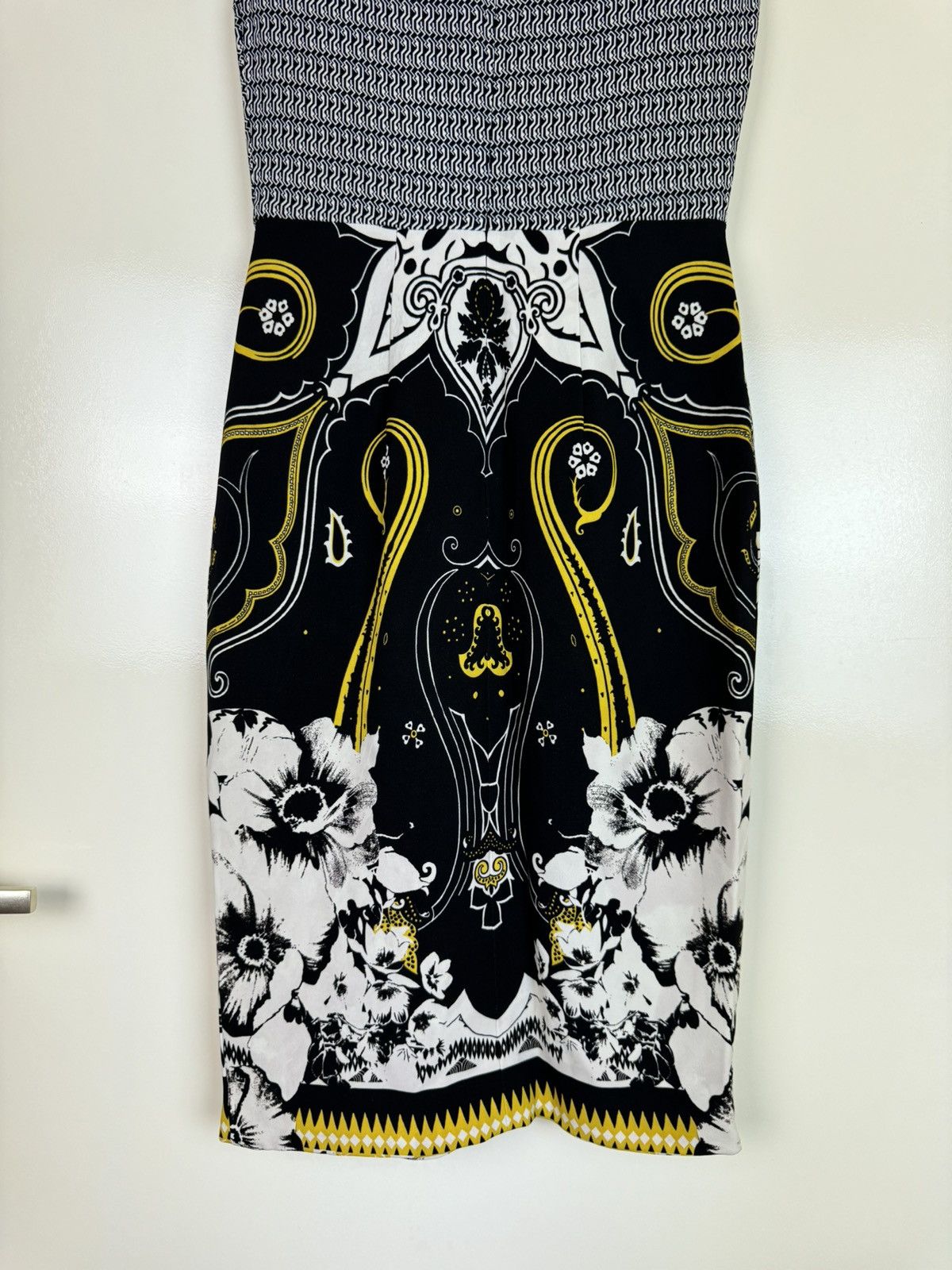 Etro Etro paisley floral pencil dress business lady overall gown Size XS / US 0-2 / IT 36-38 - 8 Thumbnail