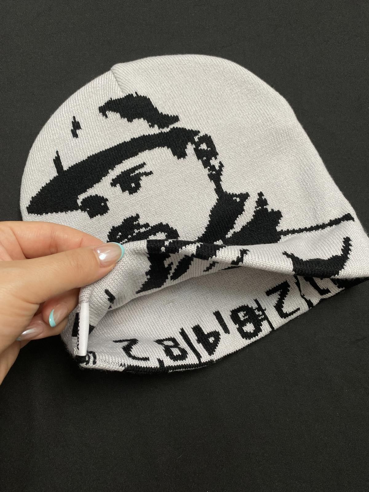 Asaali Deadstock Asaali Cartel Skully No Cuff Knit Gray Beanie Hats Size ONE SIZE - 5 Thumbnail