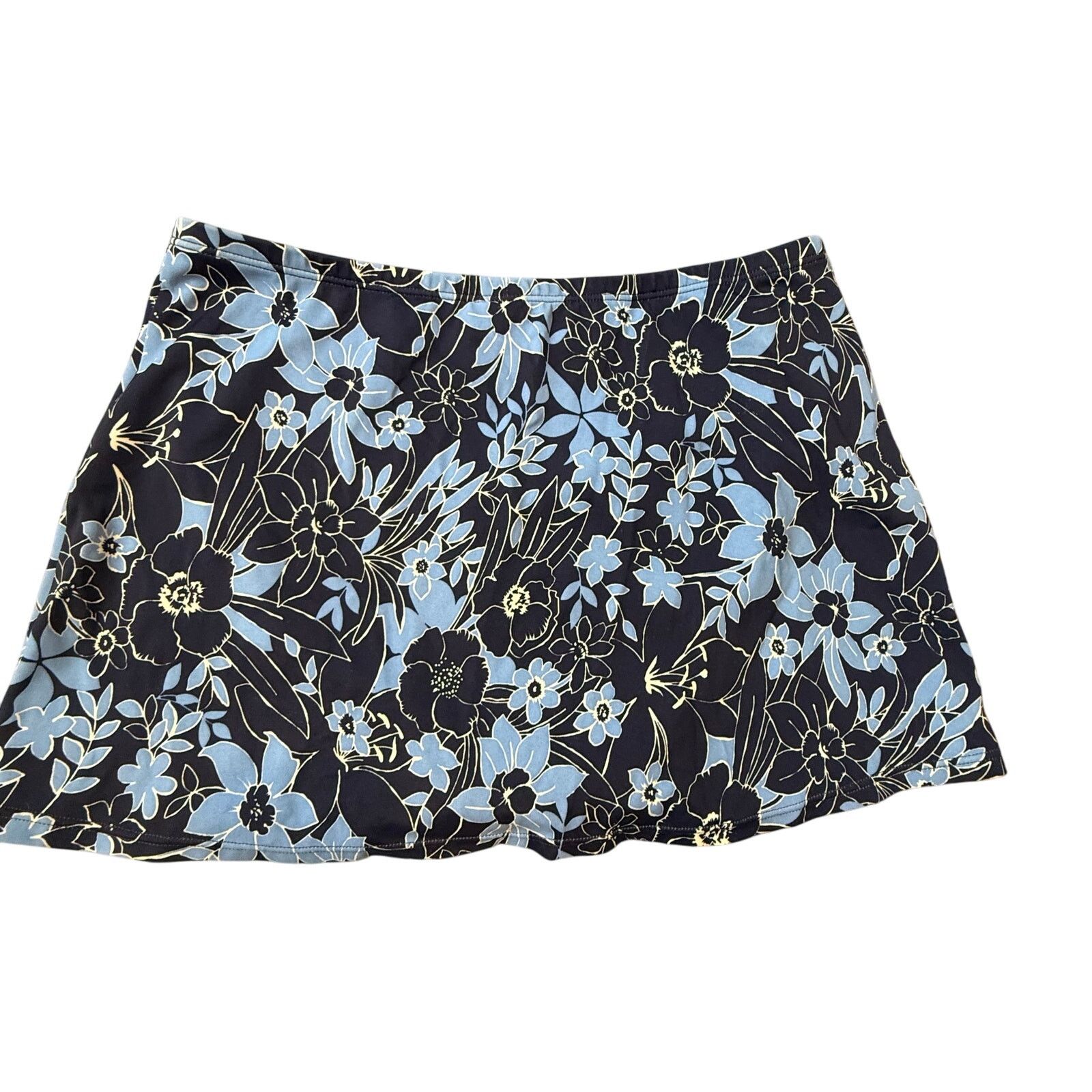 L.L. Bean LL Bean Blue Floral Swim Skirt Bottoms Bikini Swimsuit 12 Size 34" / US 12 / IT 48 - 2 Thumbnail