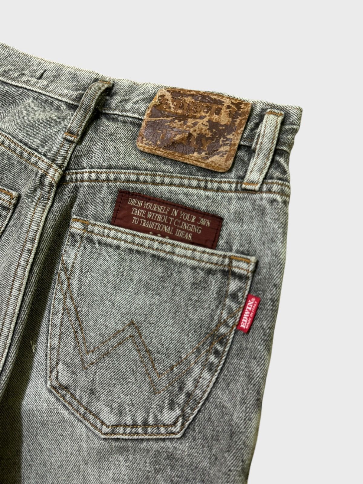 Edwin × Hysteric Glamour × If Six Was Nine VINTAGE EDWIN ITALY DISTRESSED JEANS RARE Size US 27 - 17 Thumbnail