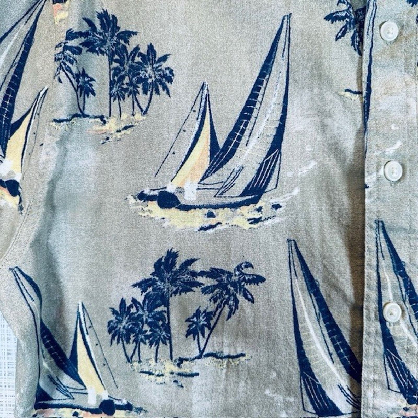 Croft & Barrow Croft & Barrow Hawaiian Button Shirt LRG Tan Sailboats Palms Size US L / EU 52-54 / 3 - 4 Thumbnail