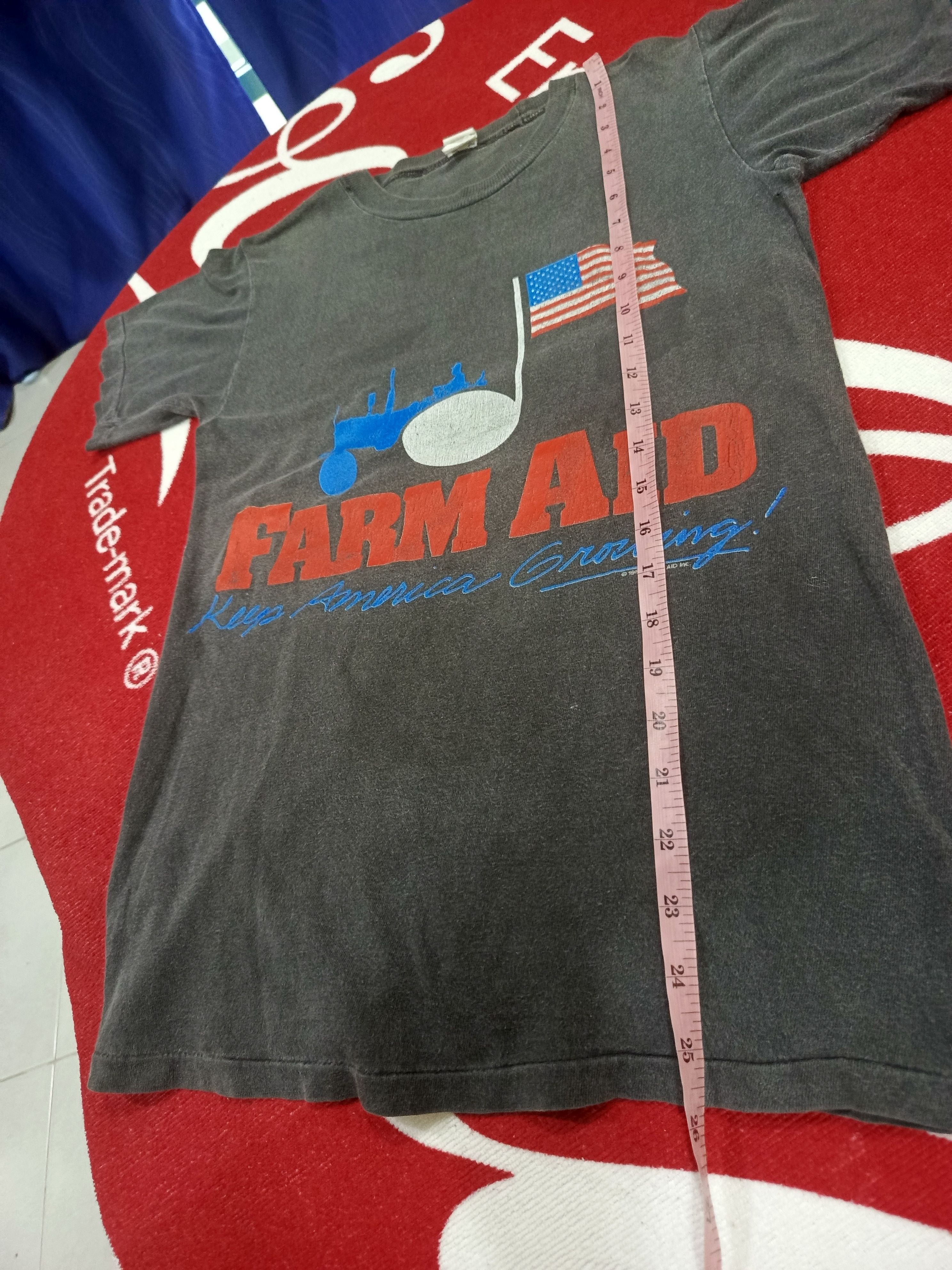 Vintage vintage 1990 Farm Aid IV concert tee Size US S / EU 44-46 / 1 - 4 Thumbnail
