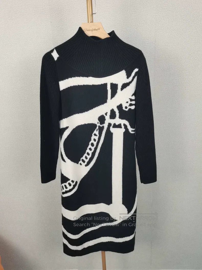Hermes Hermes Black and White Printed Cashmere Sweater Size XS / US 0-2 / IT 36-38 - 1 Thumbnail