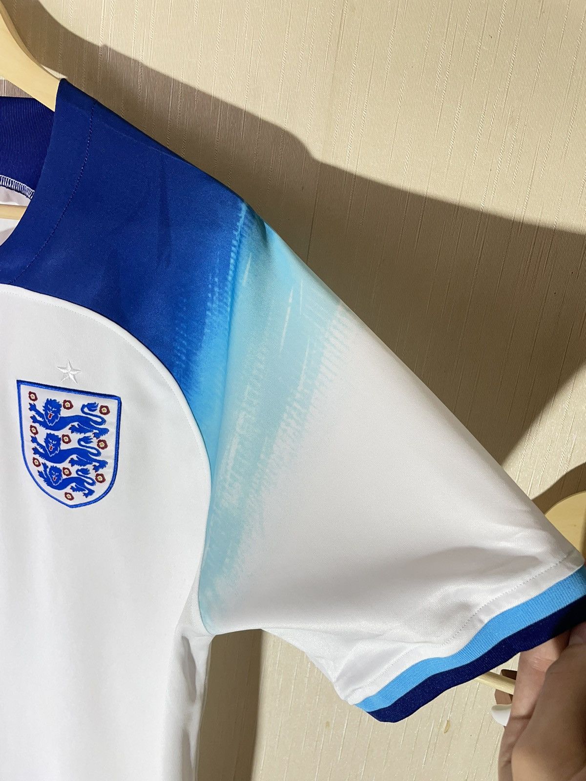 Nike Nike England blokecore soccer jersey Size US XL / EU 56 / 4 - 4 Thumbnail