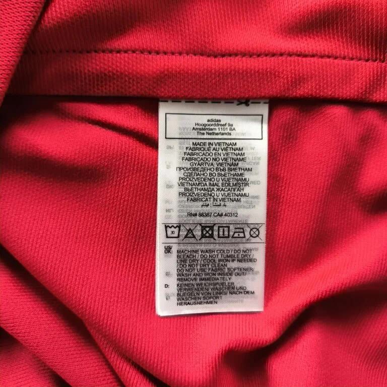 Adidas NEW Manchester United 2023-24 home football jersey size L Size US L / EU 52-54 / 3 - 6 Thumbnail