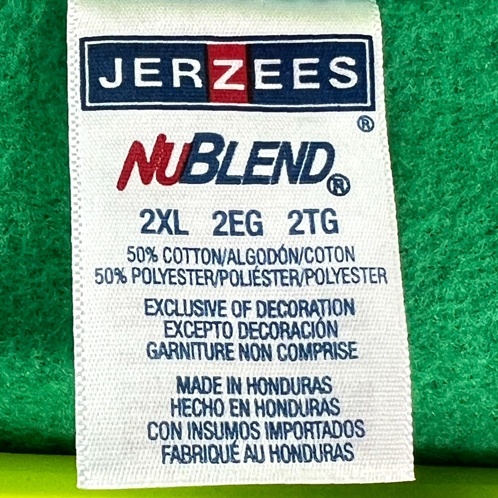 Jerzees VINTAGE Jerzees Sweatshirt Christmas Graphic Santa Green 2XL Adult Mens Pullover Crew Neck 80's"} Size US XXL / EU 58 / 5 - 5 Thumbnail