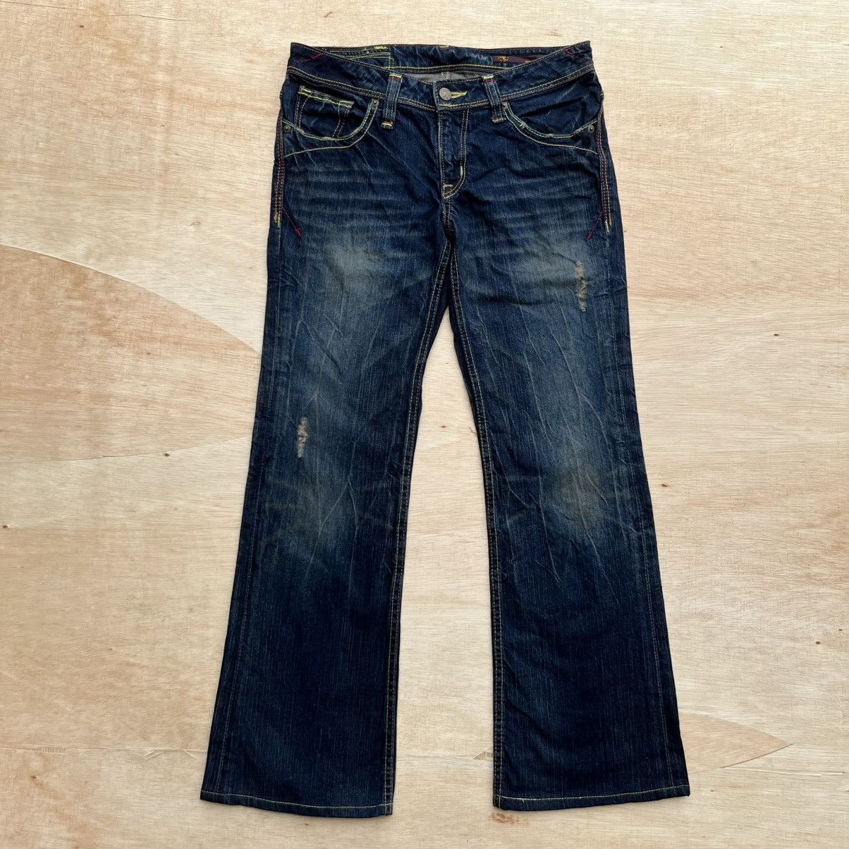 Hysteric Glamour BRAPPERS JAPANESE BRAND DISTRESSED FLARE DENIM Size 28" / US 6 / IT 42 - 1 Thumbnail