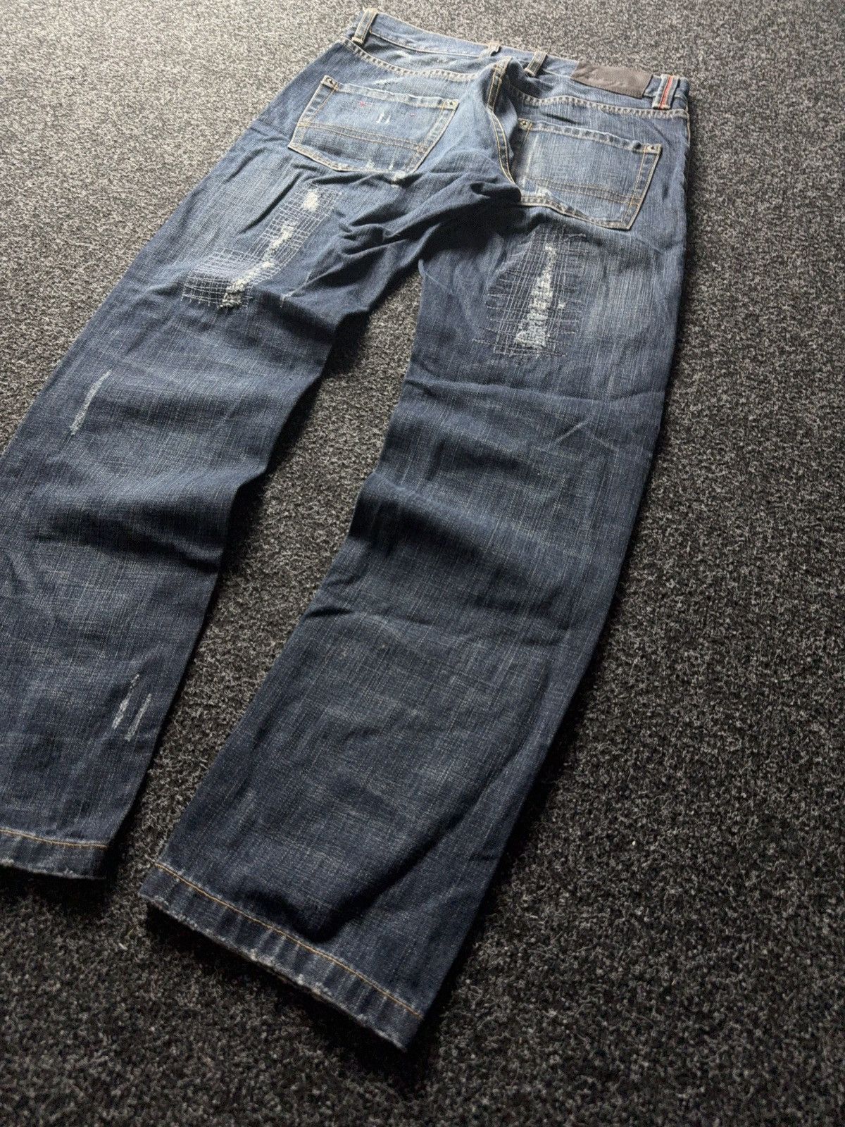Designer × Hugo Boss HUGO Boss Distressed Straight Jeans W32 L32 Italy Size US 32 / EU 48 - 11 Thumbnail