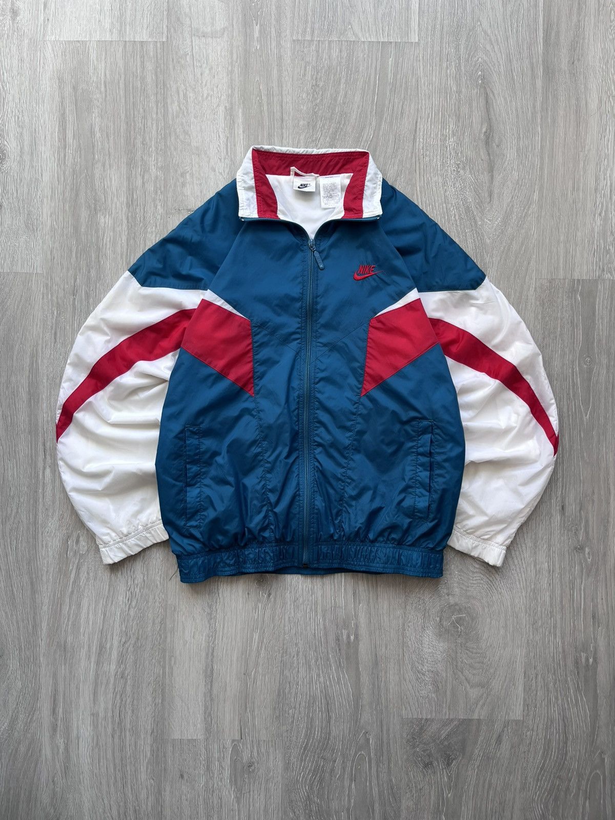 Nike Vintage 90's Nylon TrackJacket Windbreaker Big Swoosh