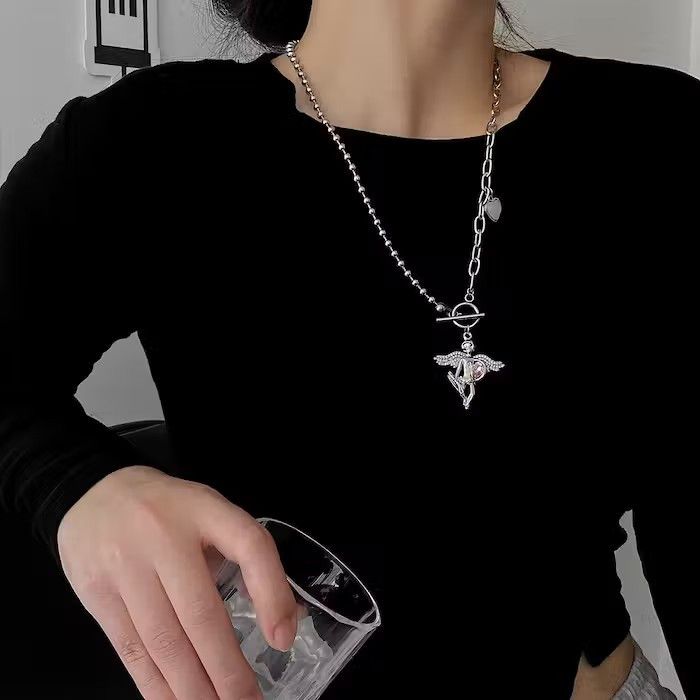 Jewelry × Vintage Angel Pendant Necklace Size ONE SIZE - 1 Thumbnail