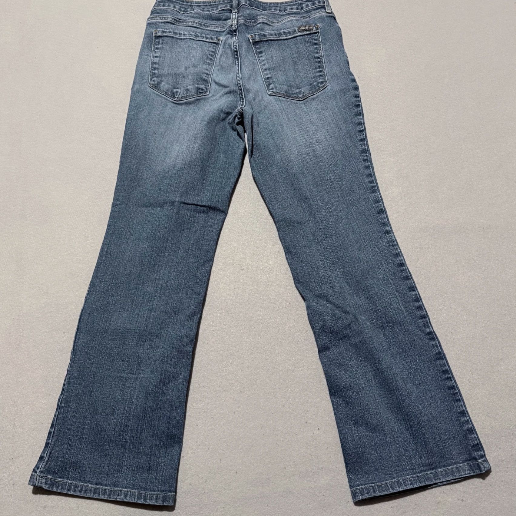 Eddie Bauer Eddie Bauer Jeans Bootcut Womens Medium Blue Pockets 5-Pocket Denim Regular Rise Mid 28x26 Size M Size 32" / US 10 / IT 46 - 2 Thumbnail