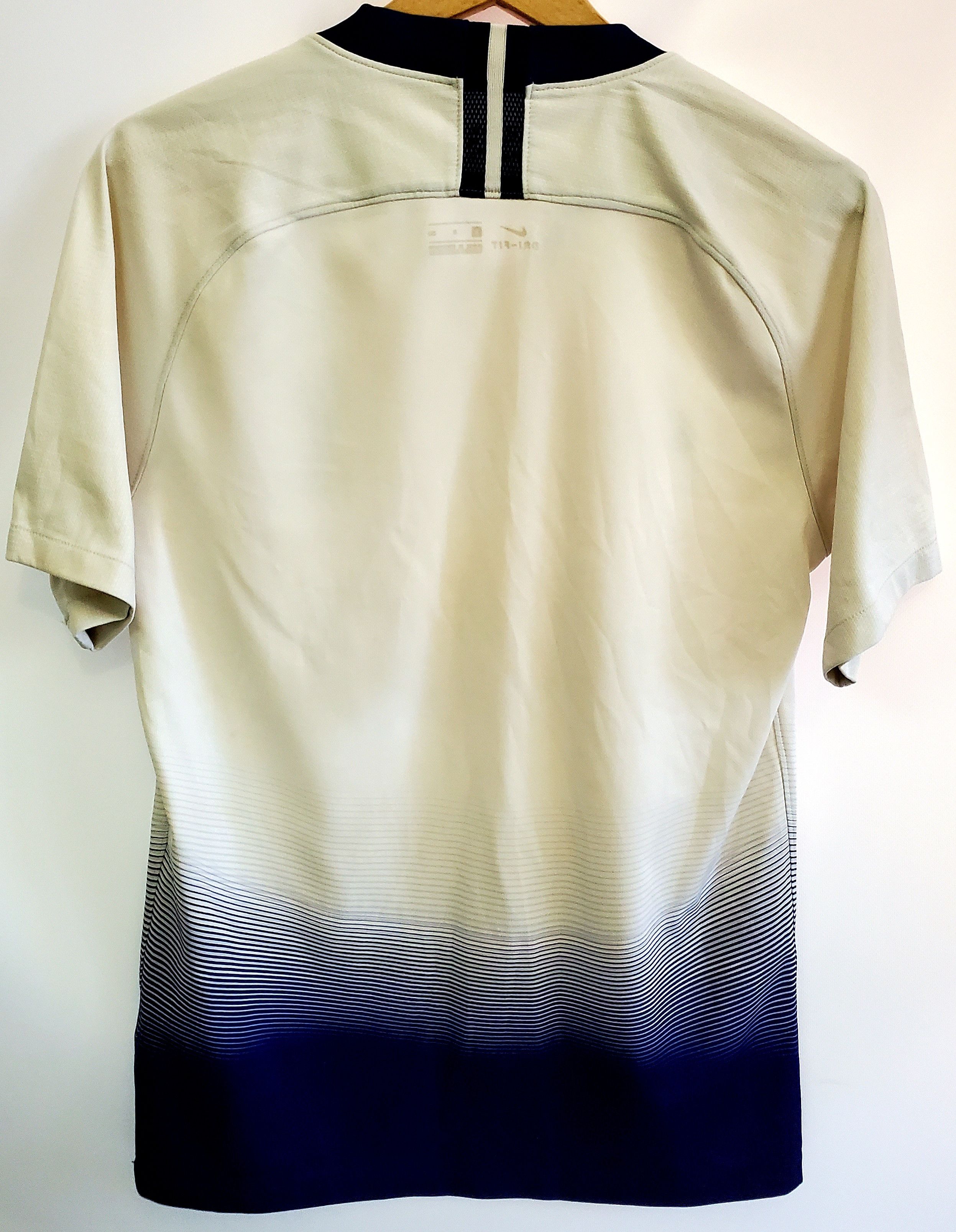 Nike Tottenham 2018-19 home nike soccer jersey size S Size US S / EU 44-46 / 1 - 5 Thumbnail
