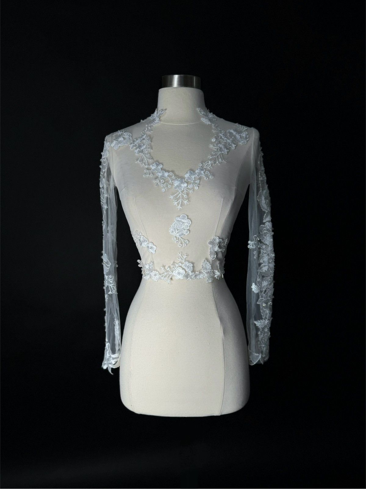 Other Preloved US 0 Anna Augusta Embroidered Lace Bridal Top Size XS / US 0-2 / IT 36-38 - 1 Thumbnail