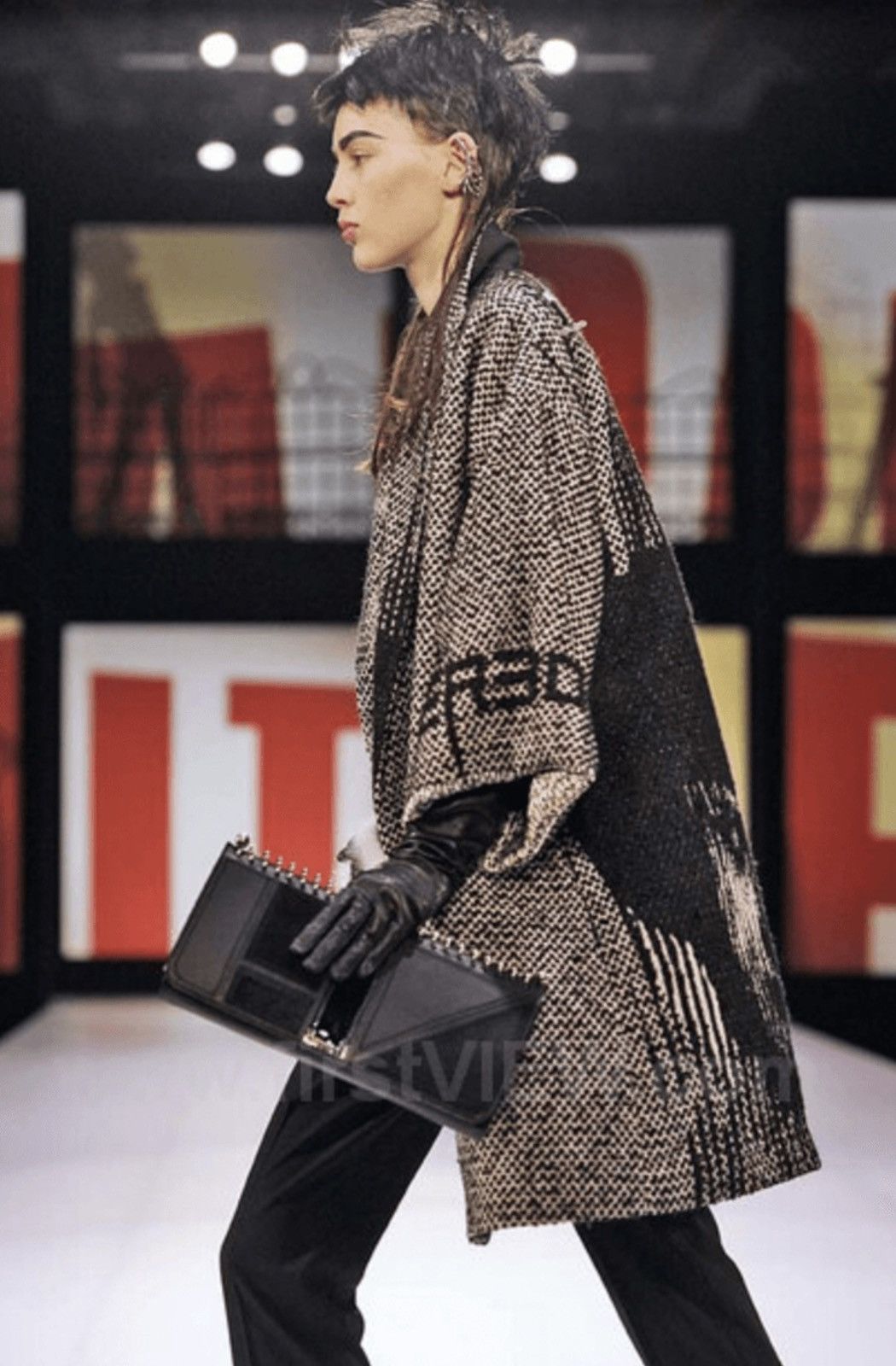Jean Paul Gaultier Jean Paul Gaultier FW2013 "Gloomy Shadow" Coat Size S / US 4 / IT 40 - 8 Thumbnail