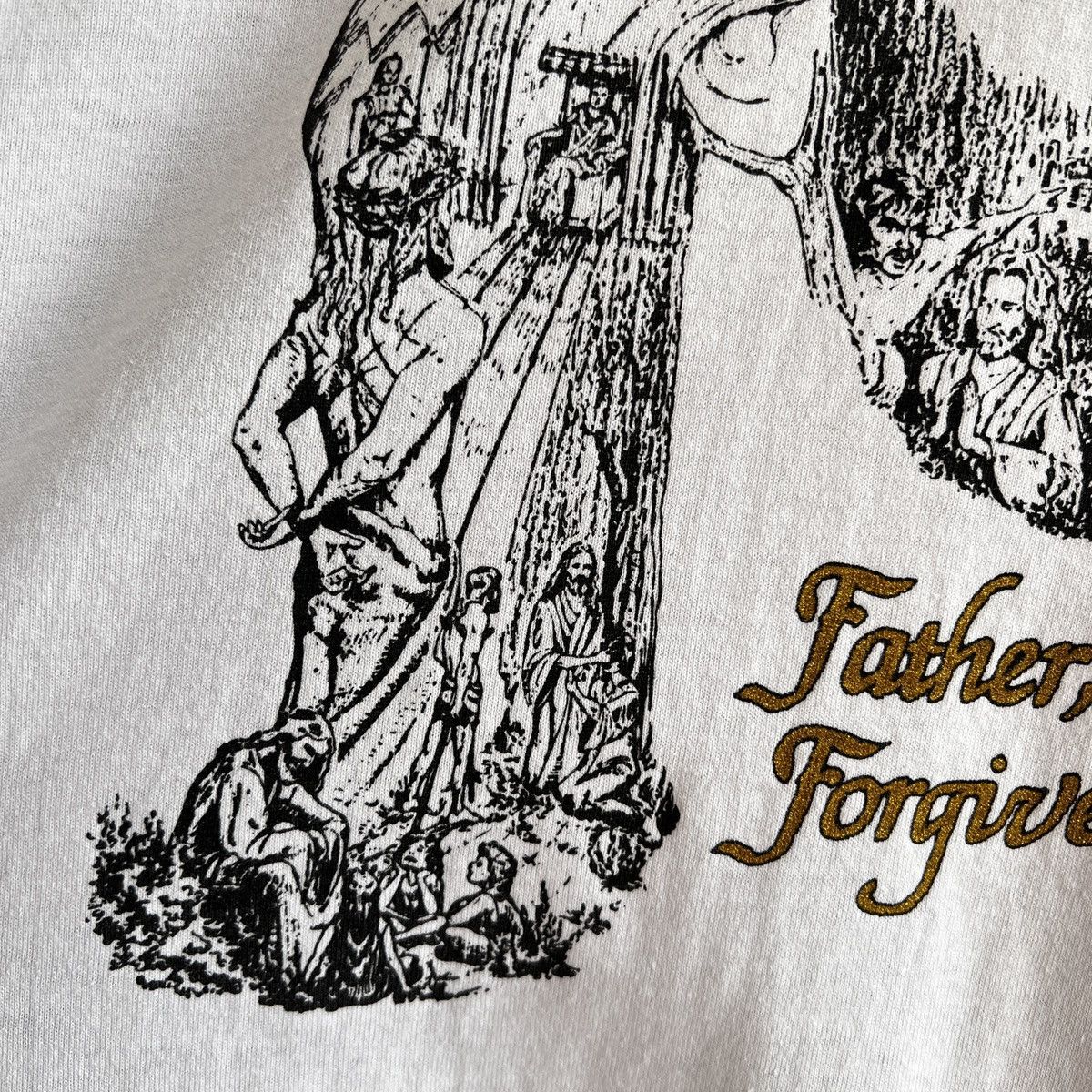 Fruit Of The Loom VTG ‘90s Statement “Father Forgive Them” Jesus Art Tee Shirt Size US L / EU 52-54 / 3 - 9 Thumbnail