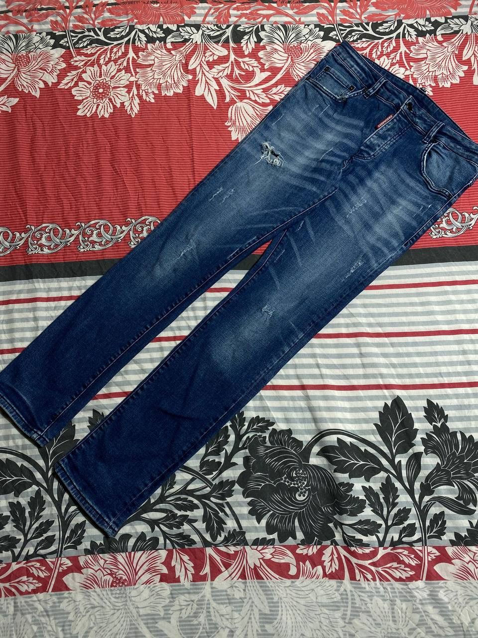 Dsquared2 × Japanese Brand Crazy Crash Dirty Baggy Faded Jean Japan Avant Garde Style Size US 32 / EU 48 - 14 Thumbnail