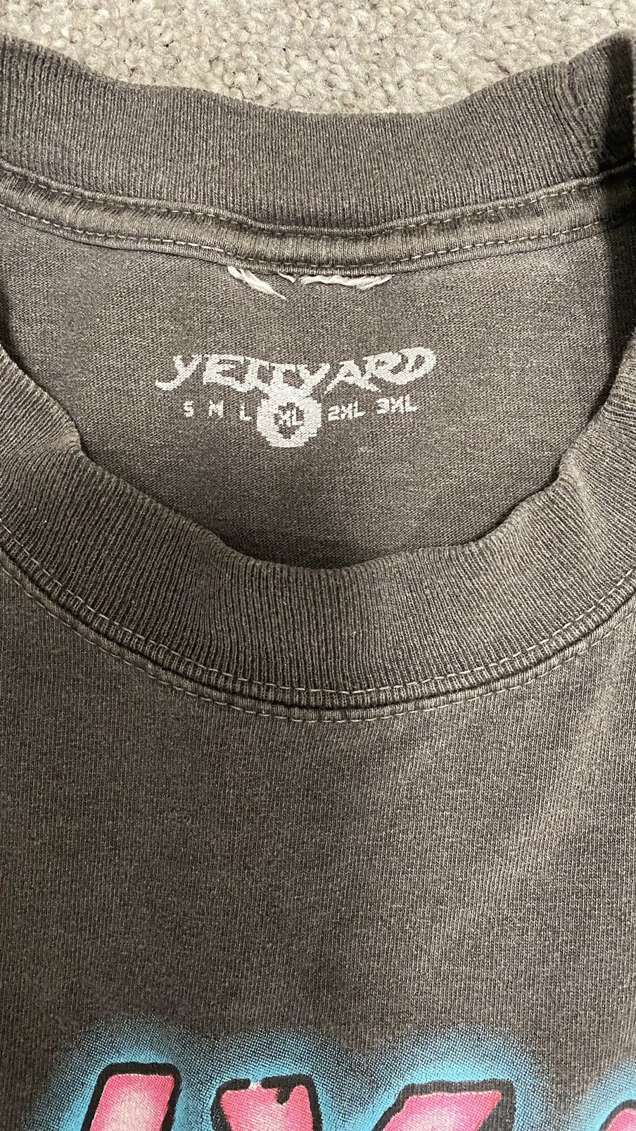 Vintage Yellyard the world is yours “members only” T-Shirt Size US XL / EU 56 / 4 - 4 Thumbnail