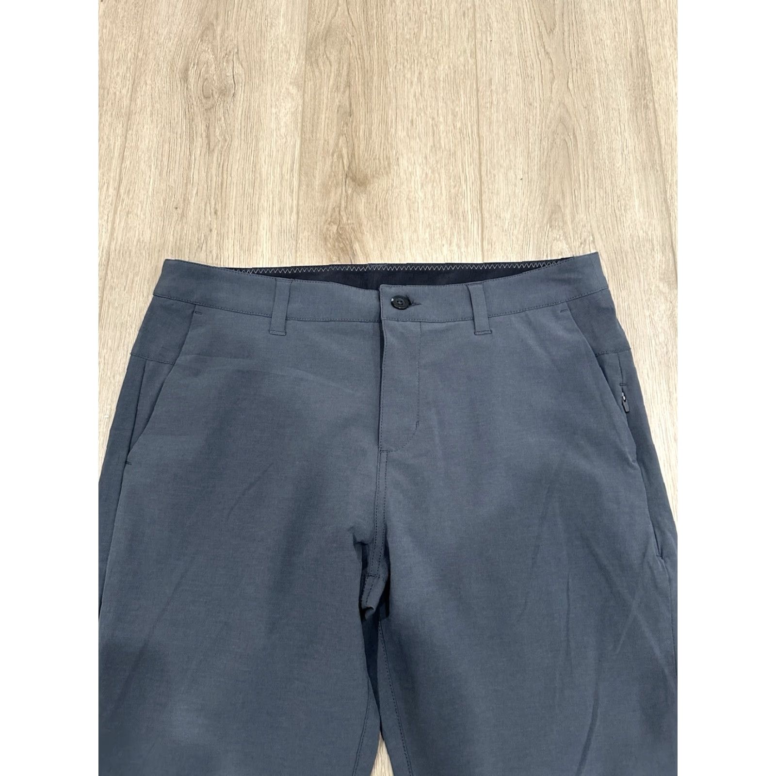 Vuori Vuori Pant Chino Mens 33x25.5 Gray Stretch Regular Lightweight 90s? No Vintage. Size US 33 - 4 Thumbnail