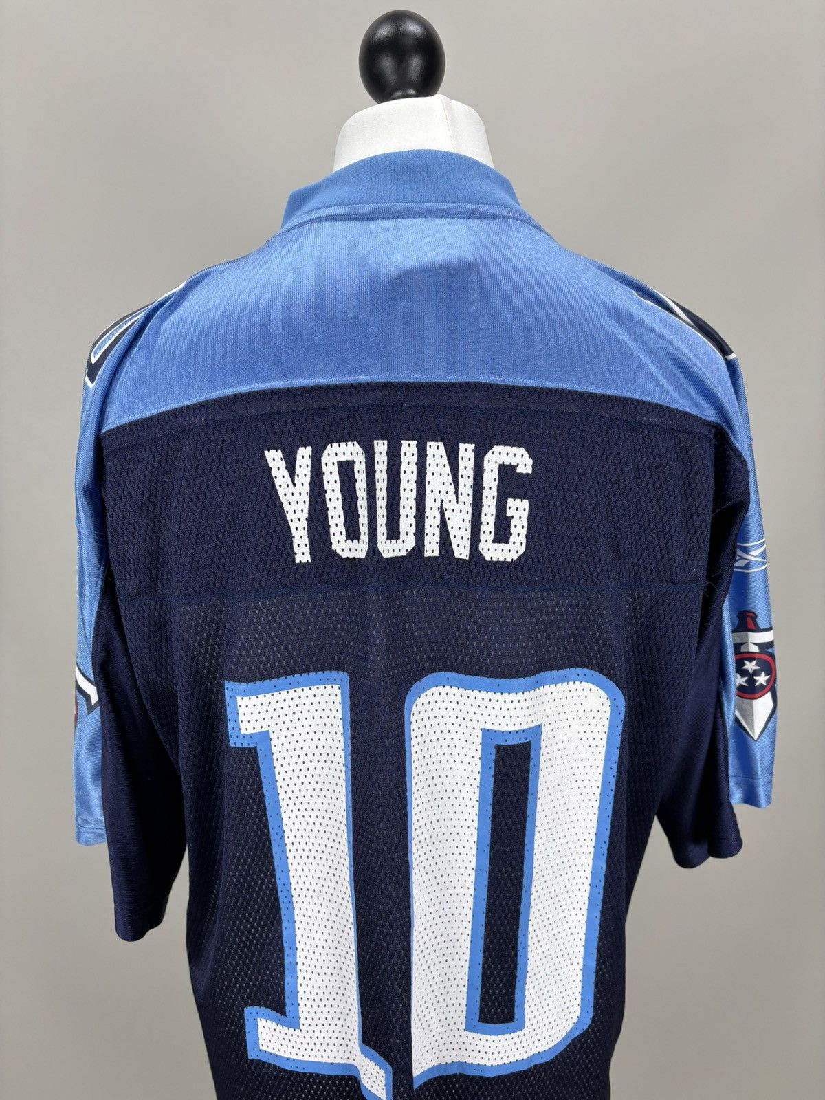 Reebok Mens vintage jersey Reebok Tennessee Titans Vince Young Size US L / EU 52-54 / 3 - 7 Thumbnail