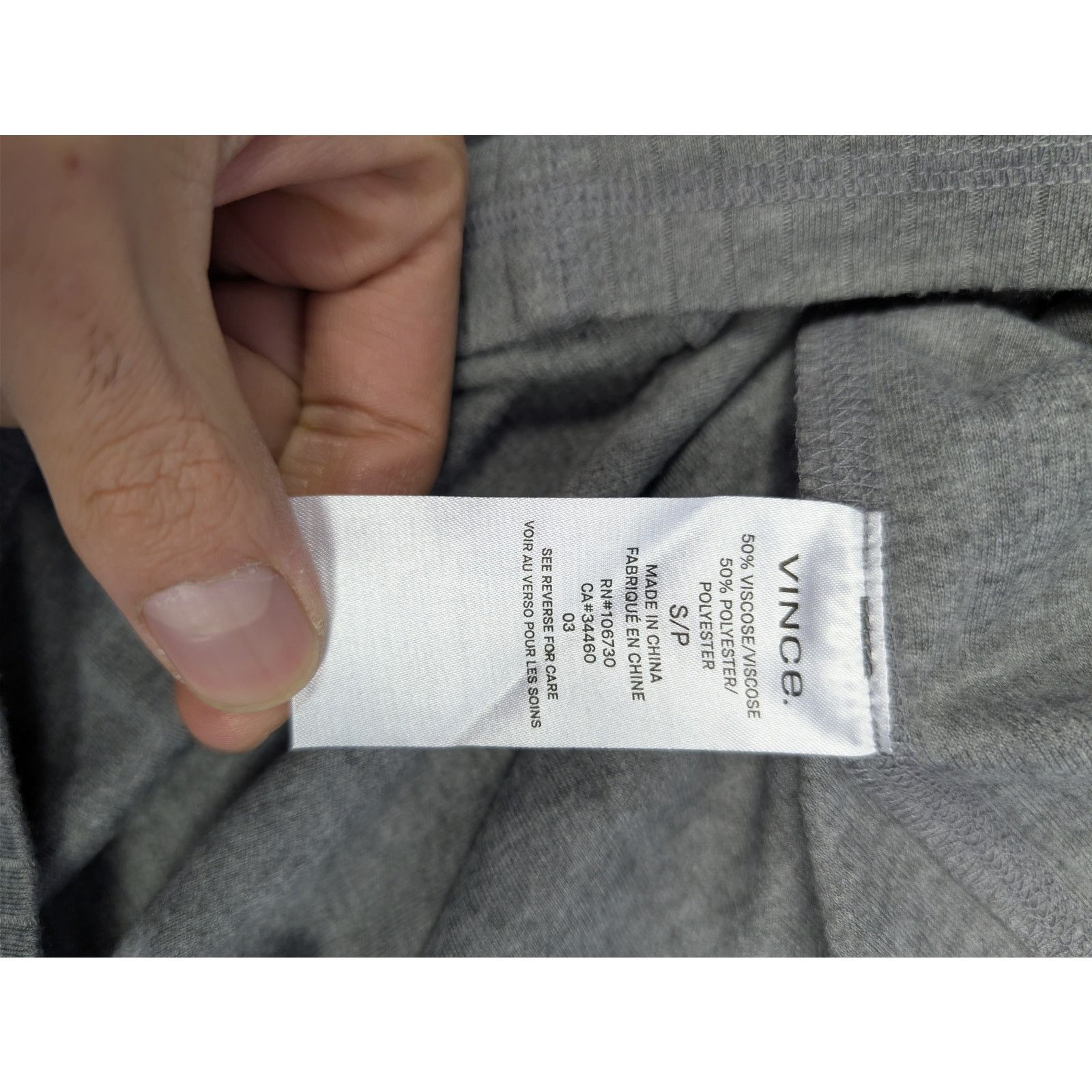 Vince o1rshd1 CC20 Raw Edge Long Sleeve Henley T-Shirt in Grey Size US S / EU 44-46 / 1 - 14 Thumbnail