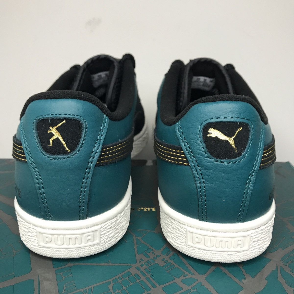 Puma PUMA x USAIN BOLT SUEDE SIZE 10 US Size US 10 / EU 43 - 17 Thumbnail
