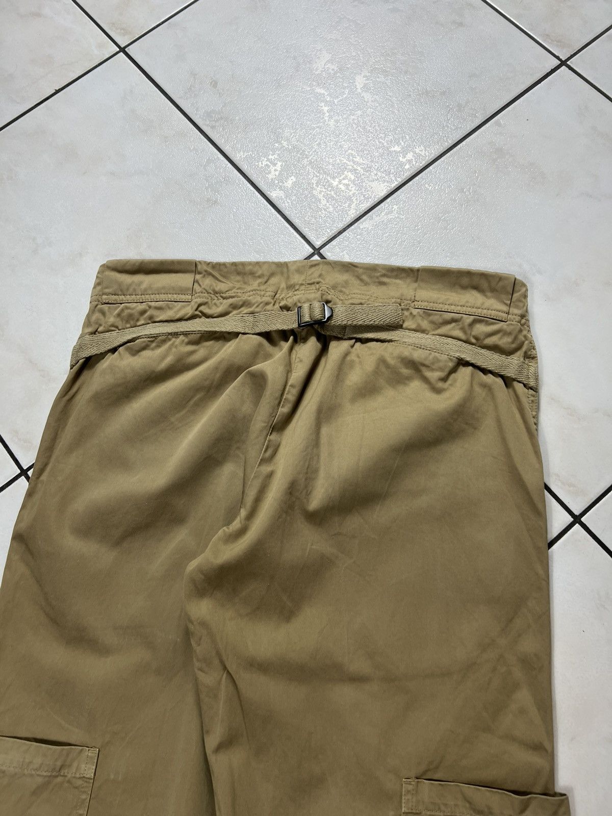 Emporio Armani Emporio armani big pockets cargo pants buckle back archive Size US 32 / EU 48 - 12 Thumbnail