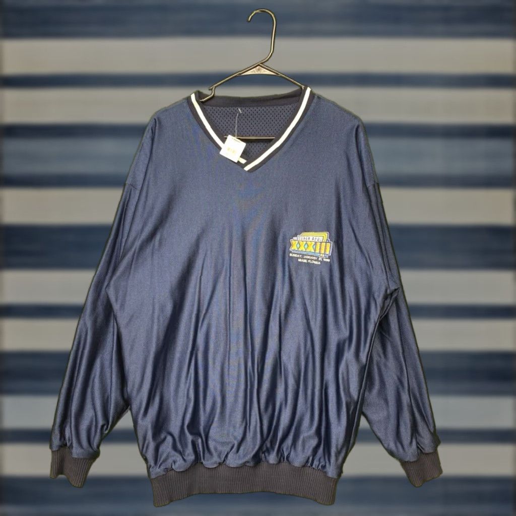Champion VINTAGE Denver Broncos Sweatshirt Mens L Reversible Night Blue NFL 90s Sports Logo Pullover Crew Neck Winter Fall Spring Size US L / EU 52-54 / 3 - 1 Thumbnail