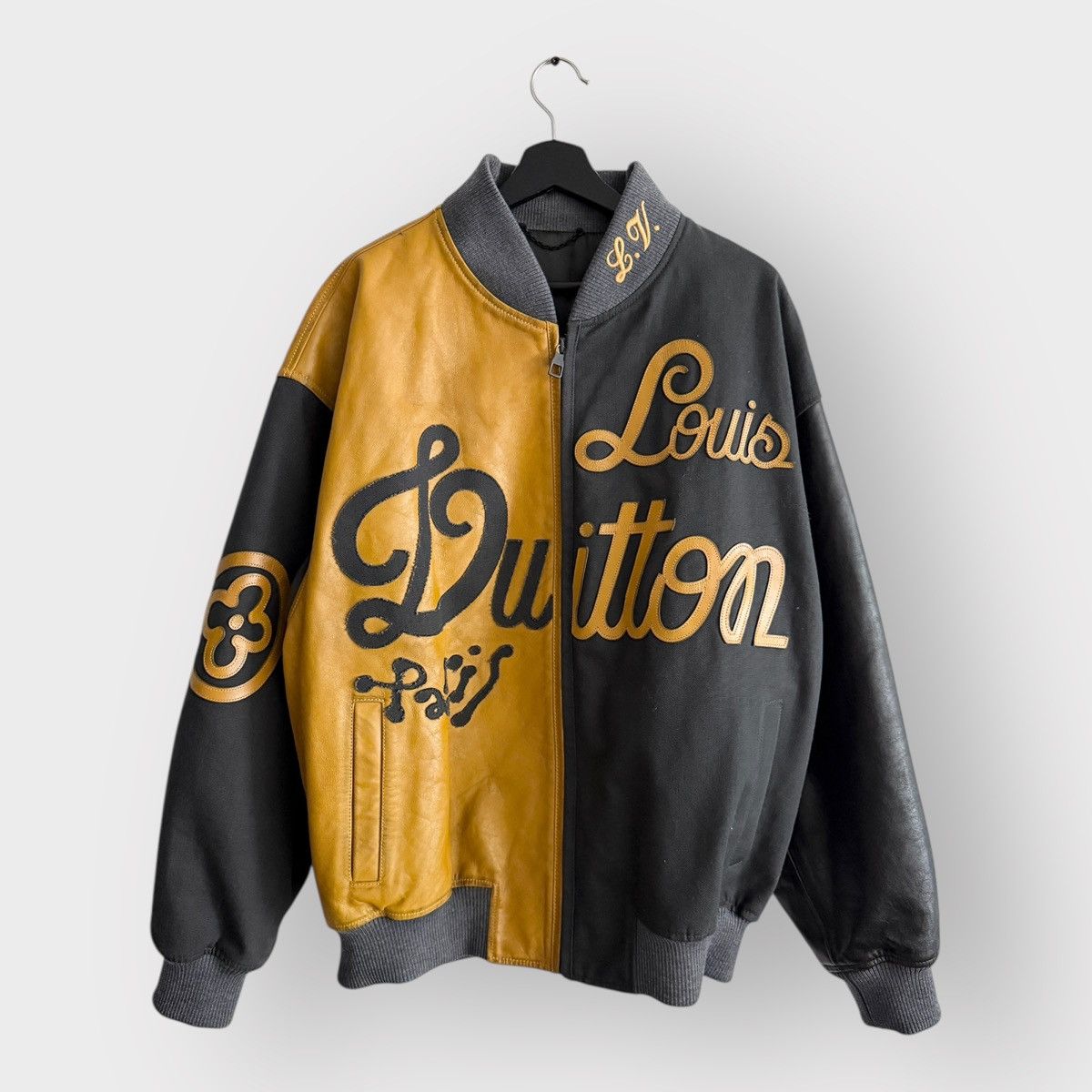 Louis Vuitton RARE! Louis Vuitton Leather & Canvas Bomber Jacket Size US L / EU 52-54 / 3 - 1 Thumbnail