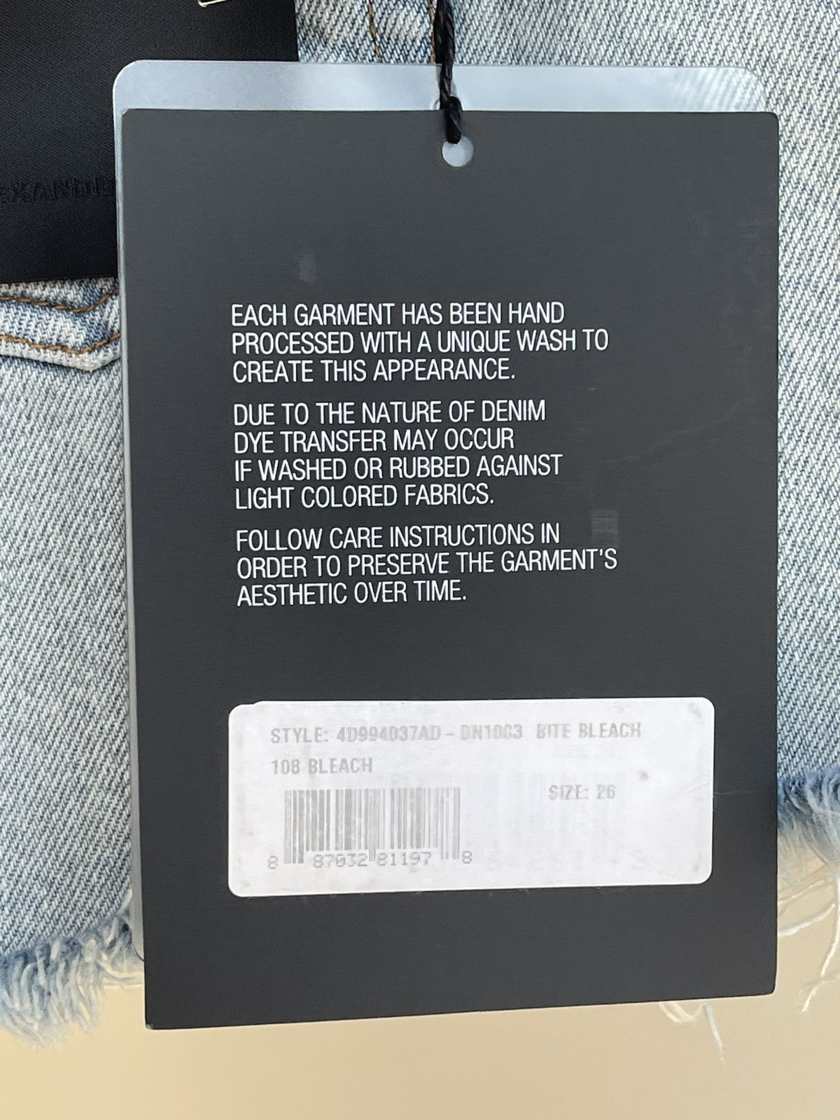 Alexander Wang Denim X Alexander Wang High Rise Fitted Bite Bleach Shorts Size 26" / US 2 / IT 38 - 12 Thumbnail