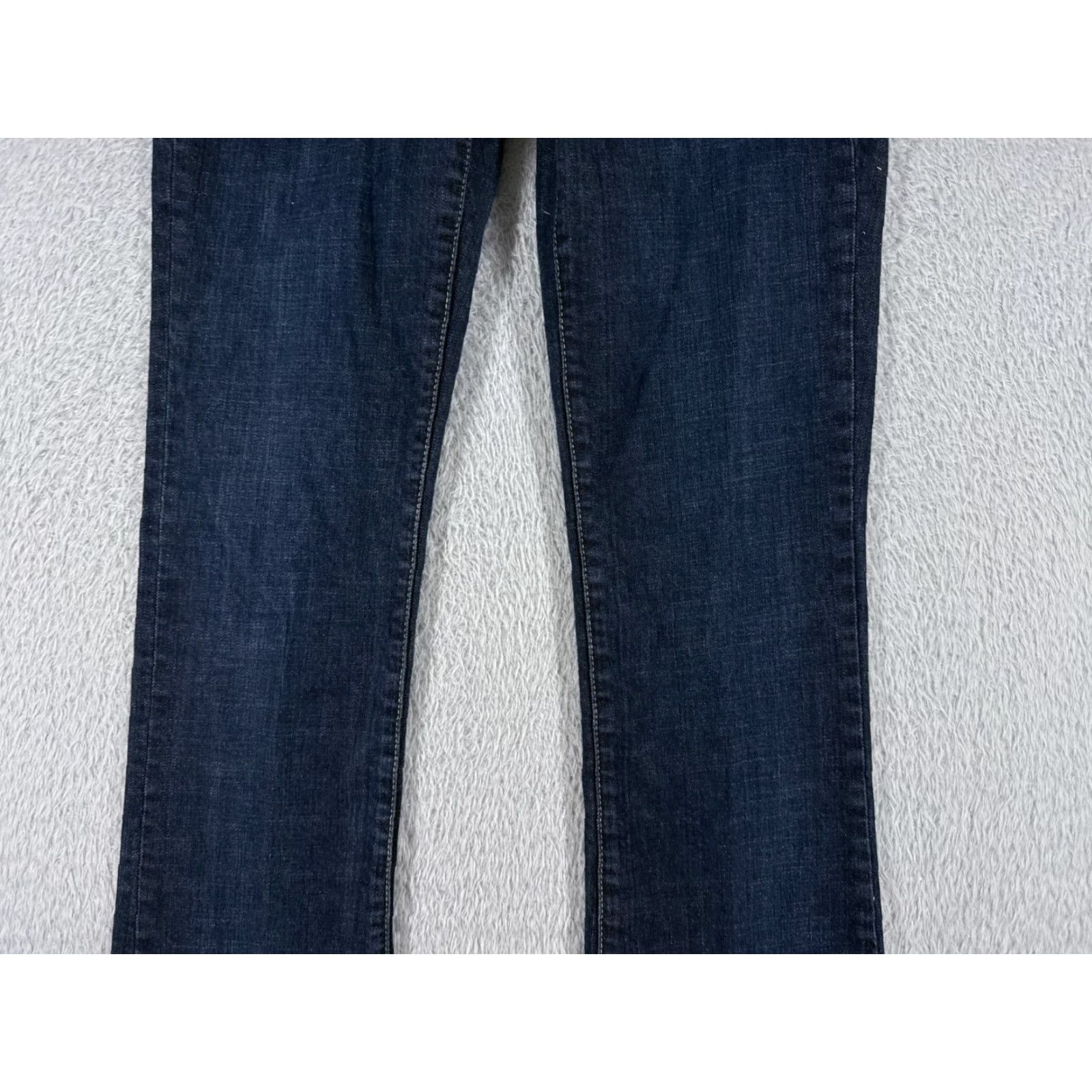 Gap GAP Jeans 4 L Blue Denim Botocut Low Dark Wash Cotton Blend 28x31 Womens Size 27" / US 4 / IT 40 - 3 Thumbnail