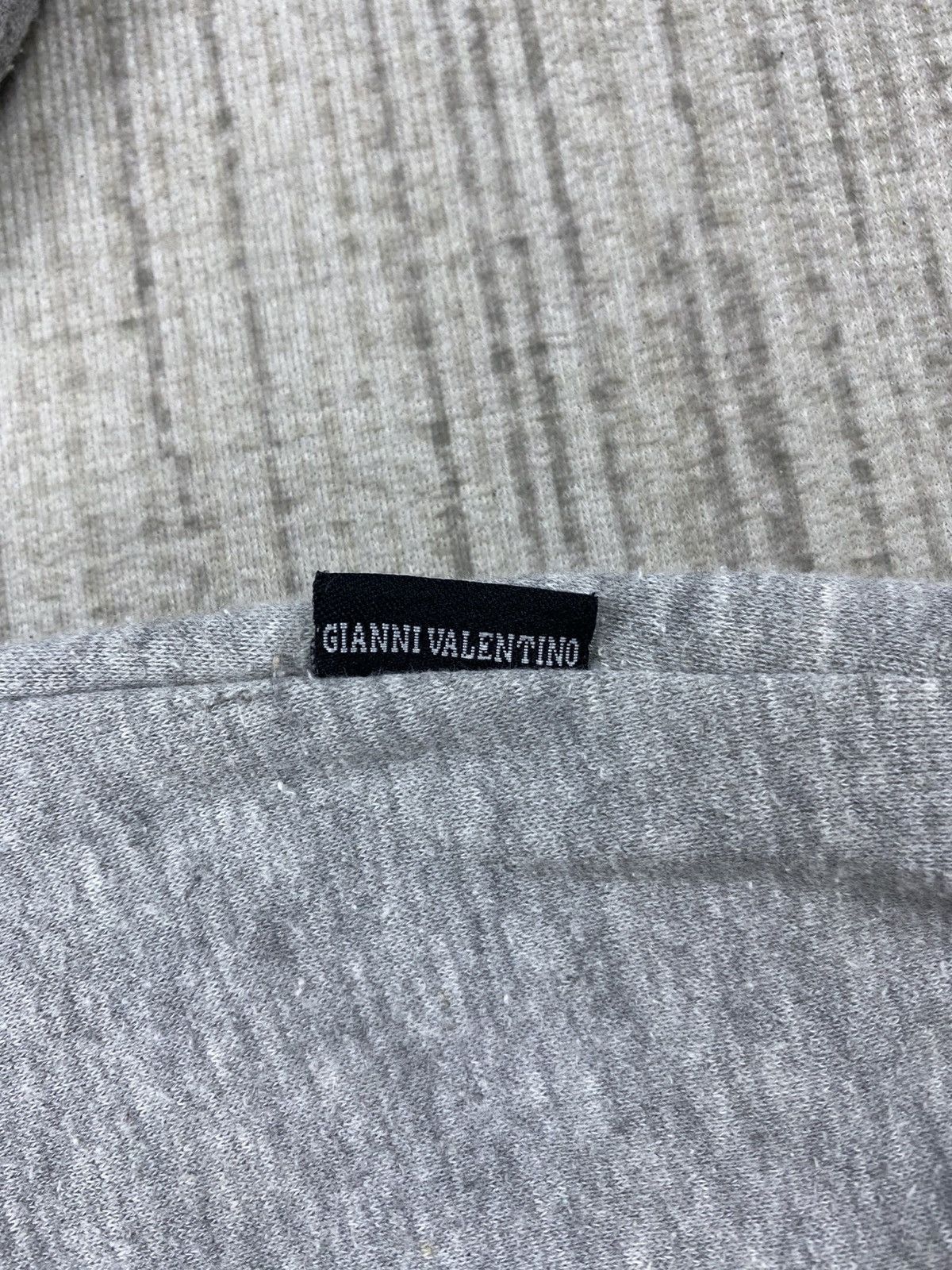 Gianni Valentino × Japanese Brand Vintage Gianni Valentino Halfzipper Sweatshirt Size US L / EU 52-54 / 3 - 10 Thumbnail