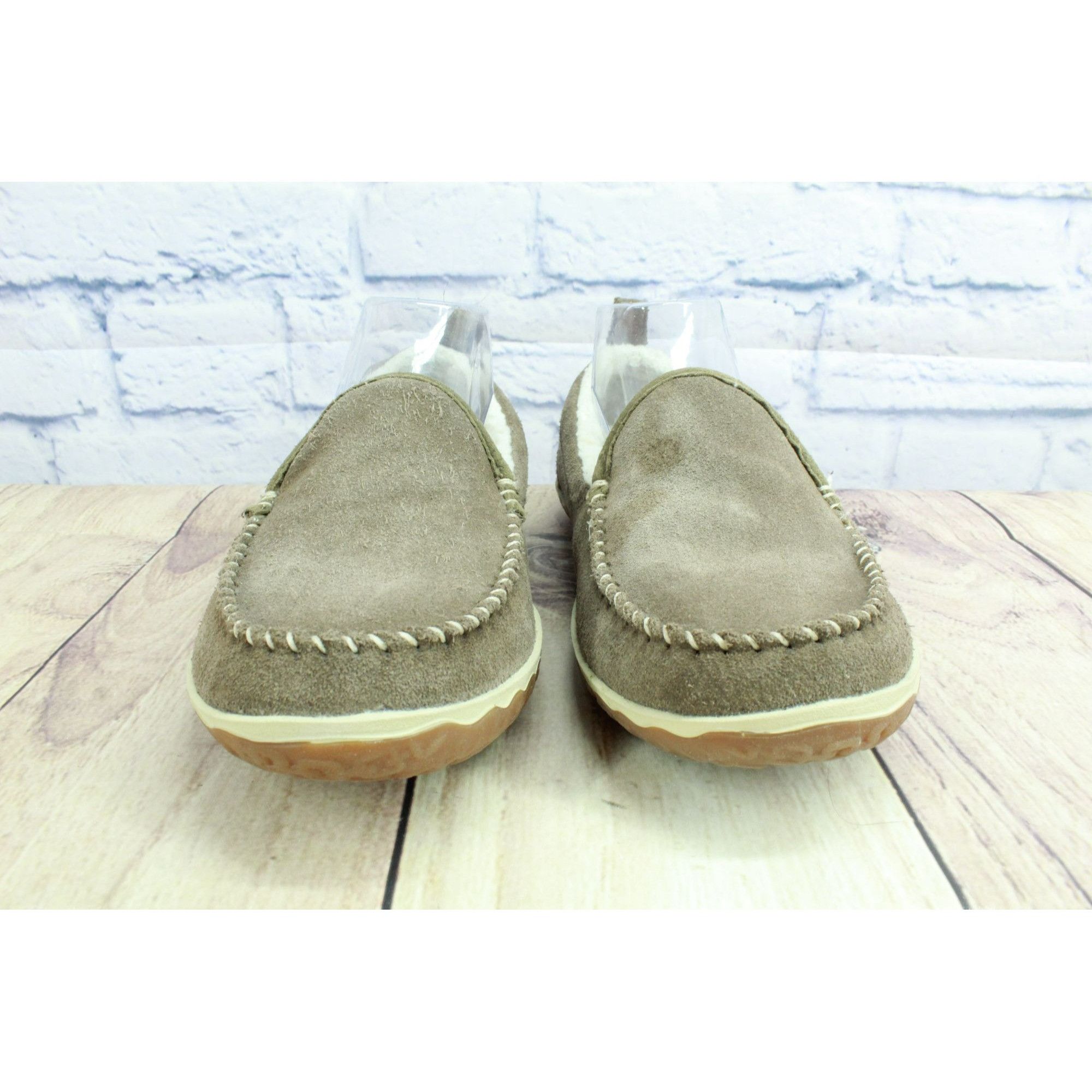 L.L. Bean LL Bean Women's Fleece Lined Mountain Moccasin Slippers Size US 8 / IT 38 - 4 Thumbnail