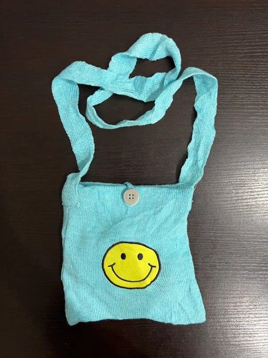 Japanese Brand Smiley Sling Bag Size ONE SIZE - 4 Thumbnail