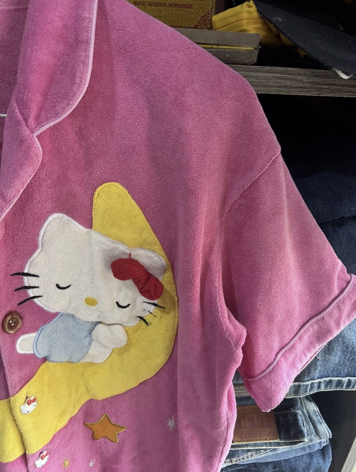 Cartoon Network 🔥Hello Kitty Velvet Shirt Size US M / EU 48-50 / 2 - 6 Thumbnail